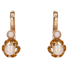 Boucles d'oreilles à levier en or jaune 18 carats et perles fines du 20e siècle
