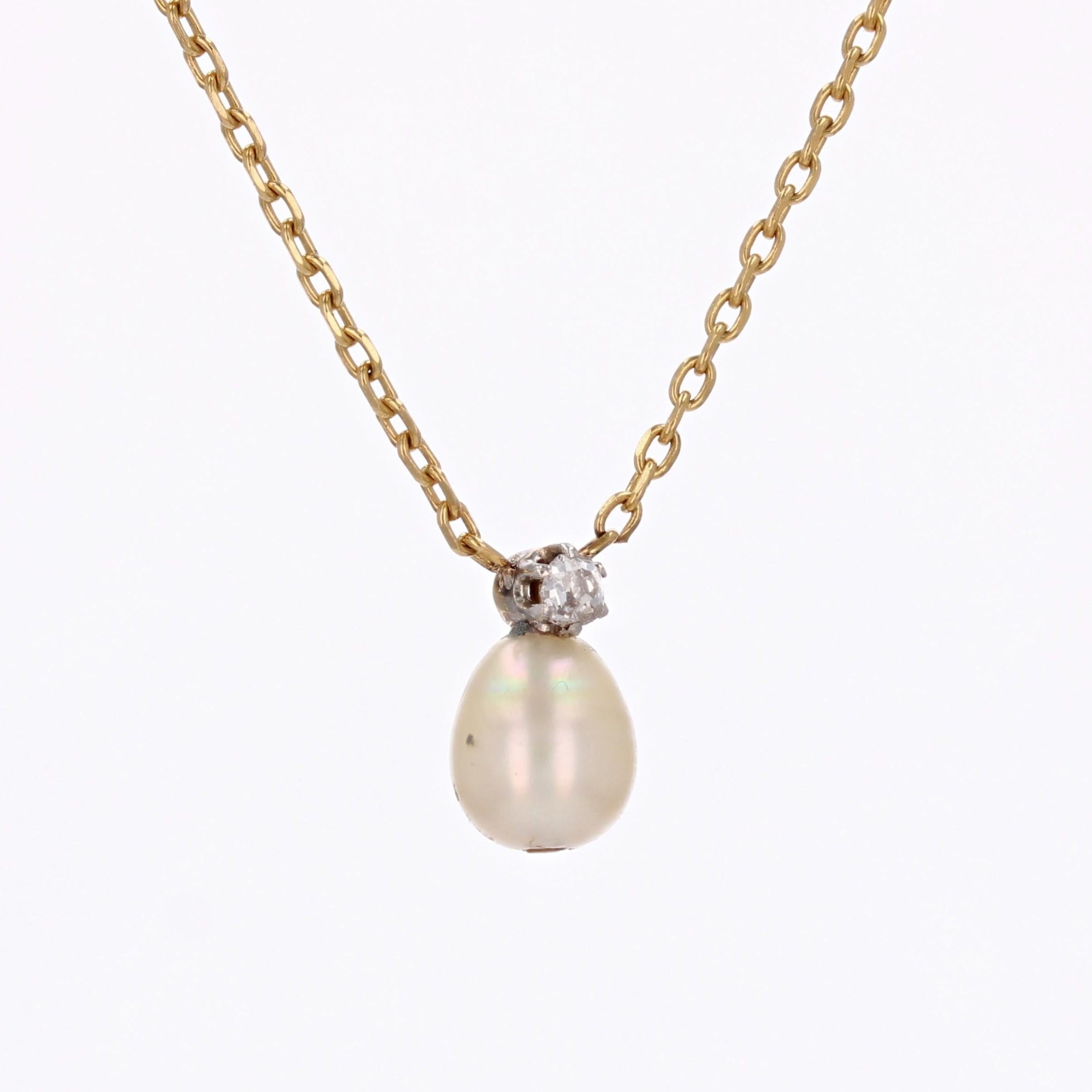 20th Century Fine Pearl and Diamond 18 Karat Yellow Gold Necklace In Excellent Condition For Sale In Poitiers, FR