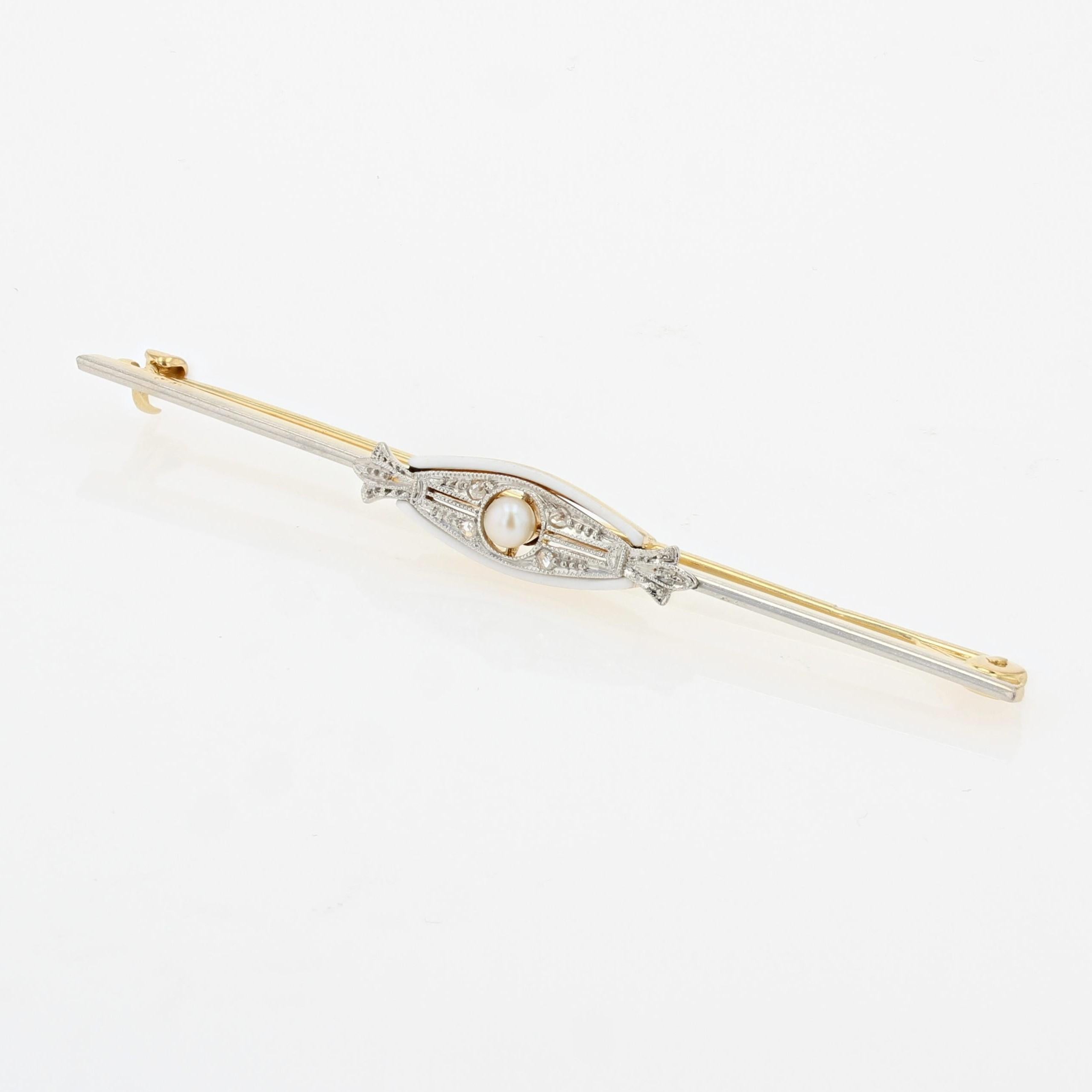 20th Century Fine Pearl Diamonds 18 Karat Yellow Gold Bar Brooch In Good Condition For Sale In Poitiers, FR