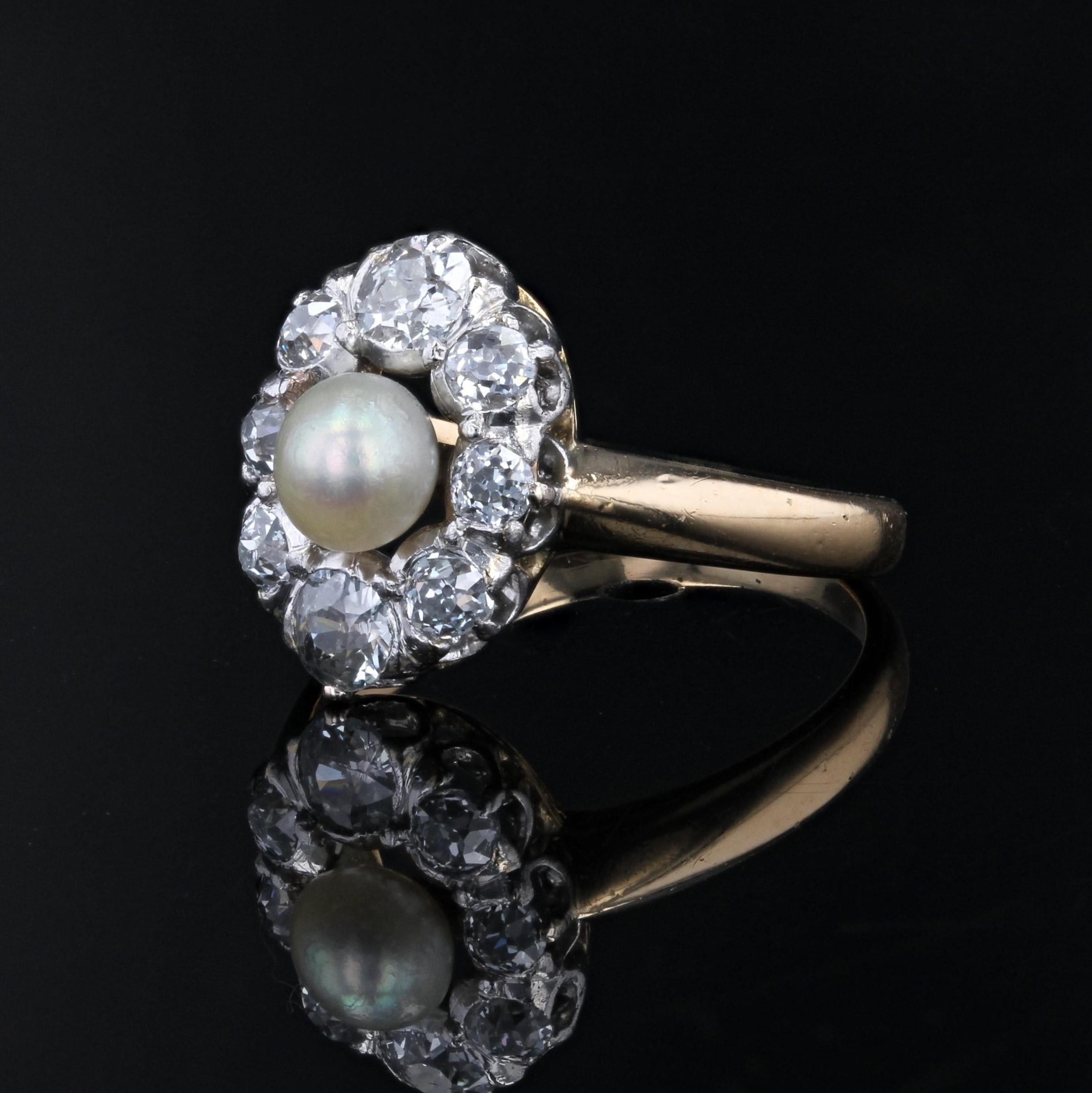 20th Century Fine Pearl Diamonds Yellow gold Platinum Marquise Ring In Good Condition For Sale In Poitiers, FR