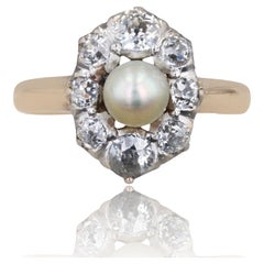 Marquise-Ring aus Gelbgold und Platin mit feinen Perlen und Diamanten aus dem 20. Jahrhundert
