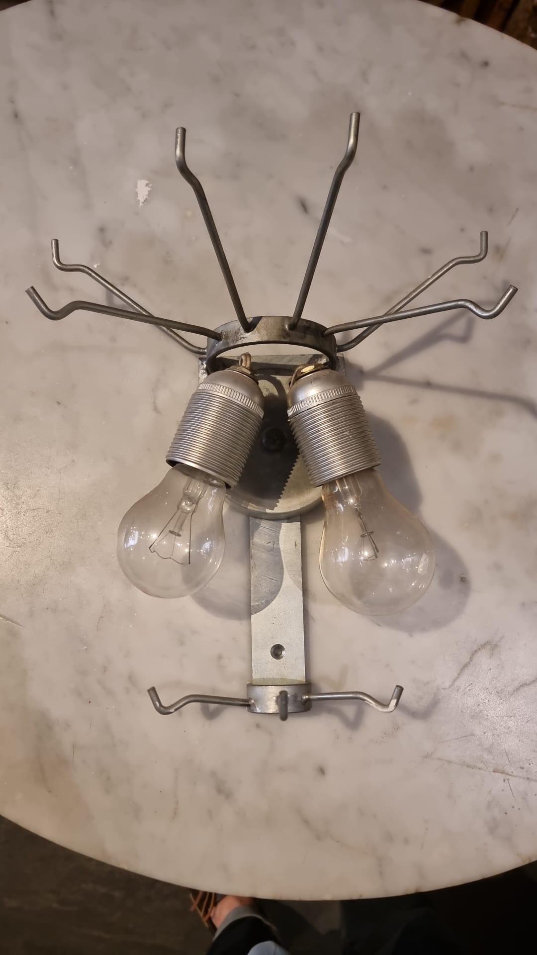 20. Jahrhundert Fünf Lampen mit Muranoglasapplikationen im Angebot 2