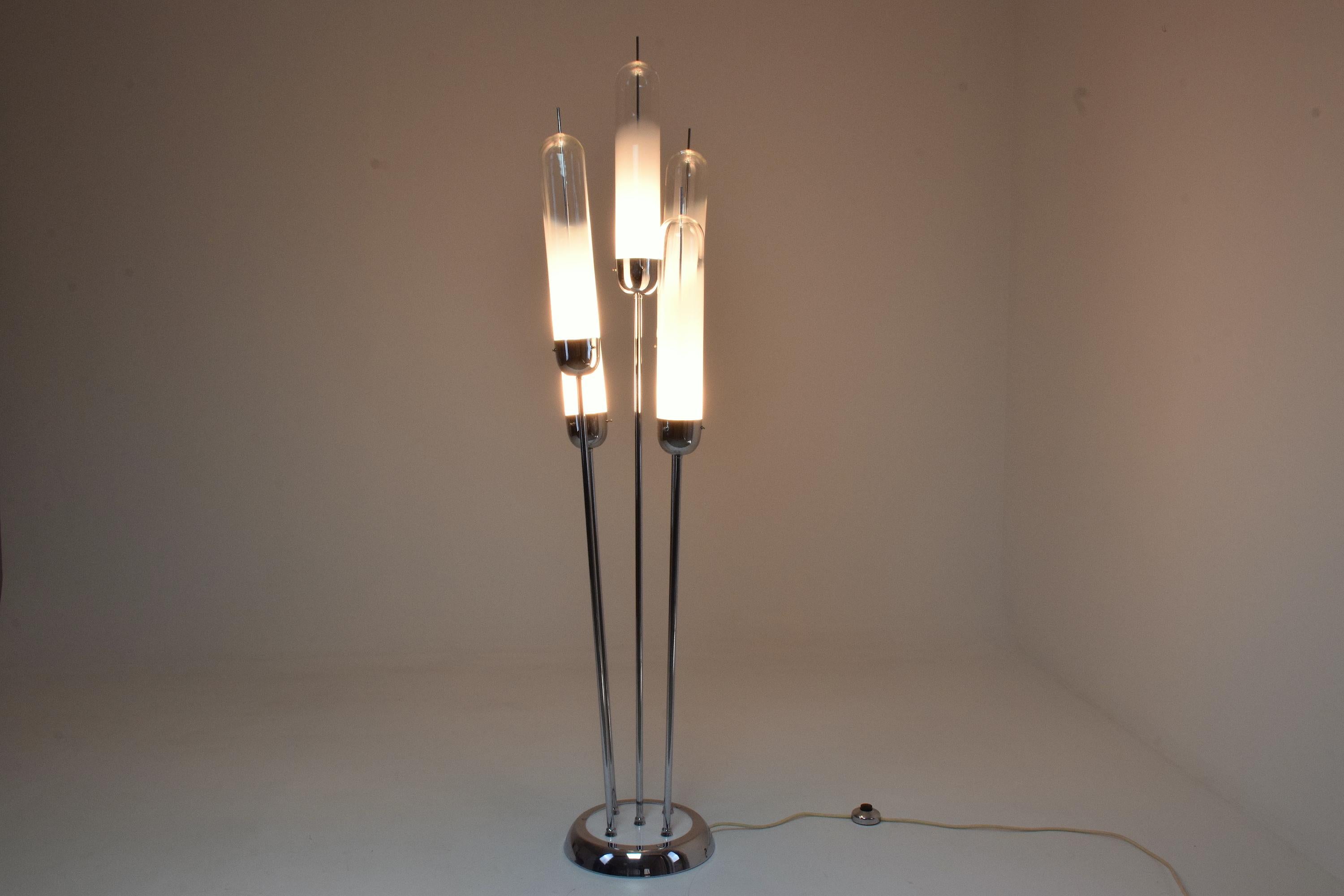 italien Lampadaire du XXe siècle en verre de Murano par Carlo Nason pour Mazzega, 1970 en vente