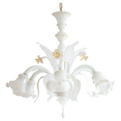 20th Century Floral Chandelier in Silk-and-amber-colored Murano Glass, with Gold