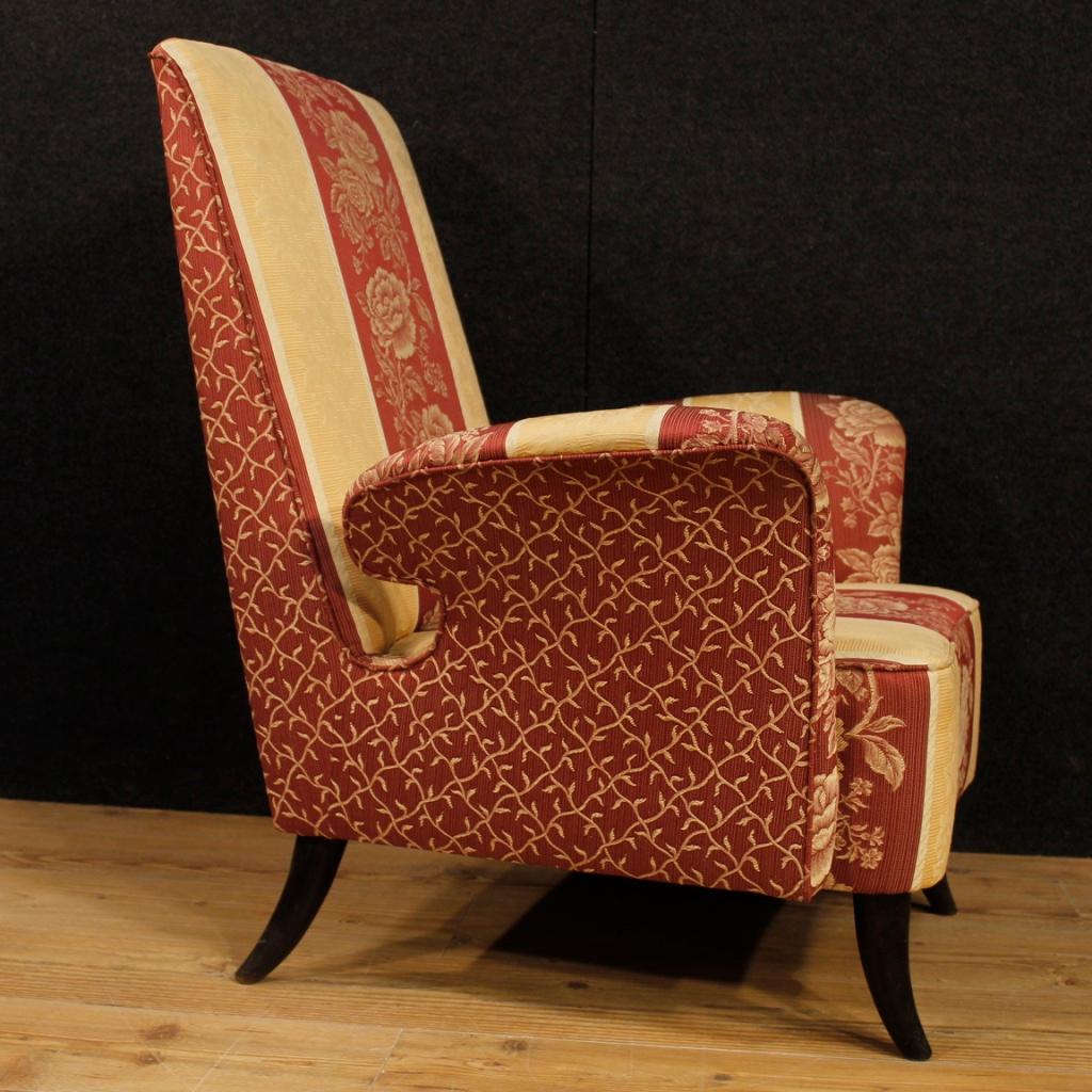 20th Century Floral Fabric and Wood Italian Ulrich Style Design Armchair, 1950 2