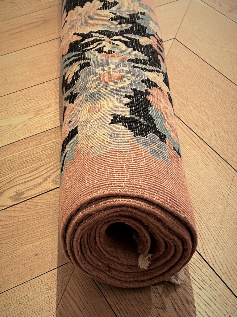 20th Century Floreal Light Pink Chinese Deco Nichols Rug, ca 1920 For ...