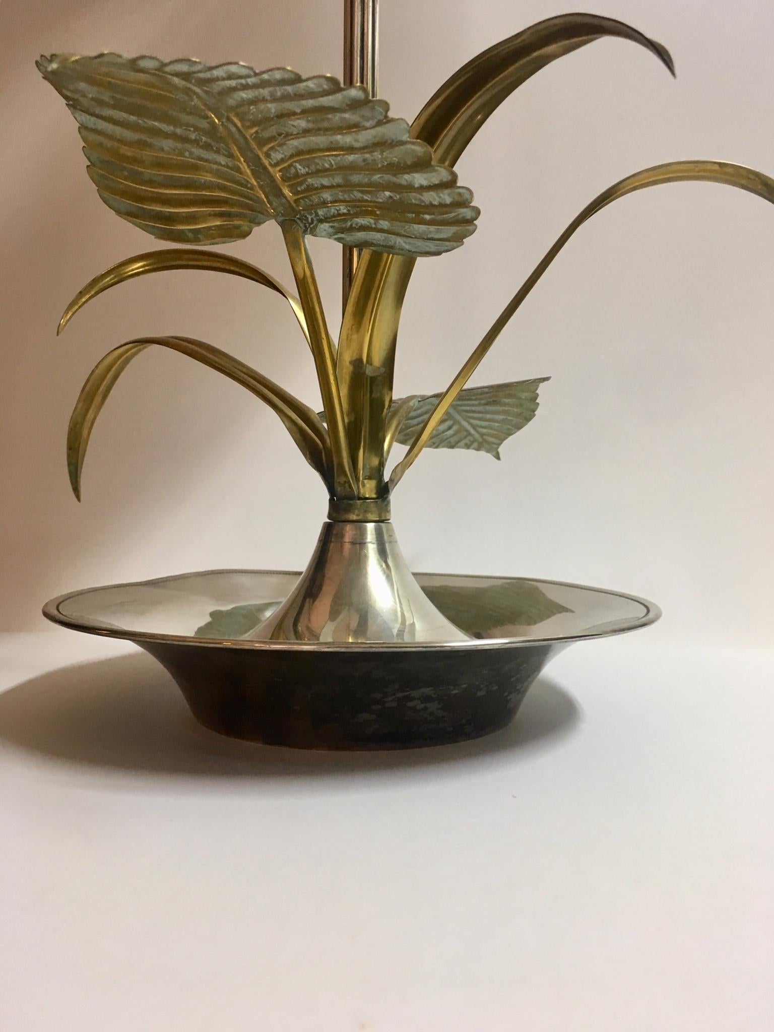 Lampe de table à fleurs du XXe siècle en vente 2