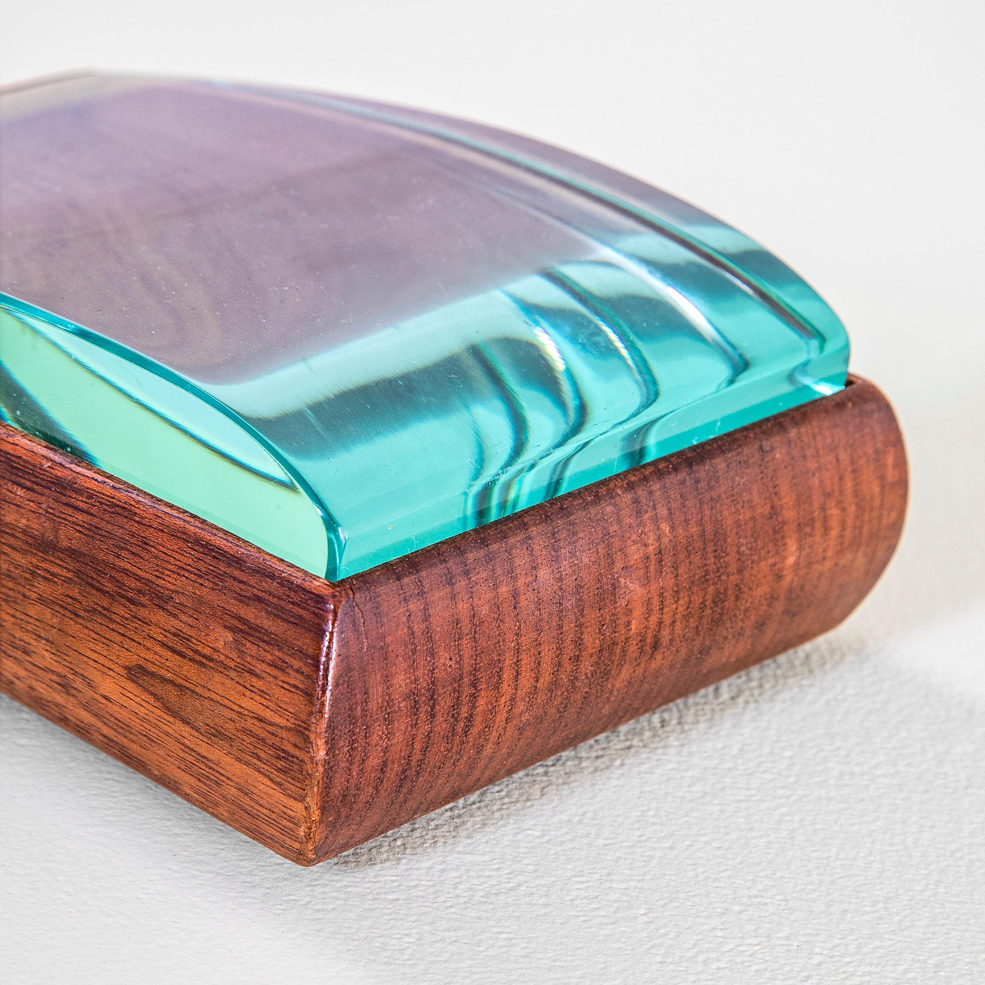 20th Century Fontana Arte Decorative Box in Wood and Glass, 50s For Sale 1