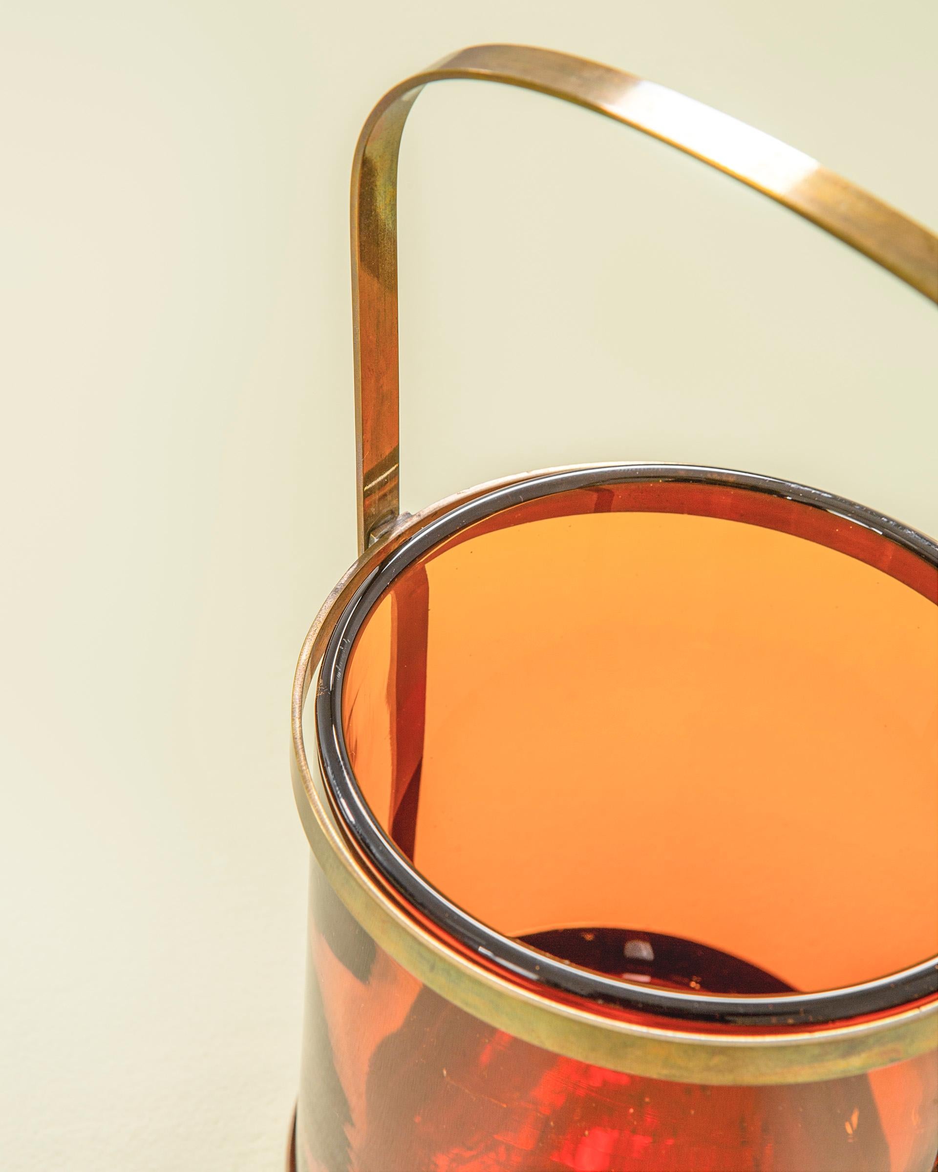 Kleiner Eiskorb aus farbigem Kristall und Messing von Fontana Arte aus dem 20. Jahrhundert, 50er Jahre im Zustand „Gut“ im Angebot in Turin, Turin