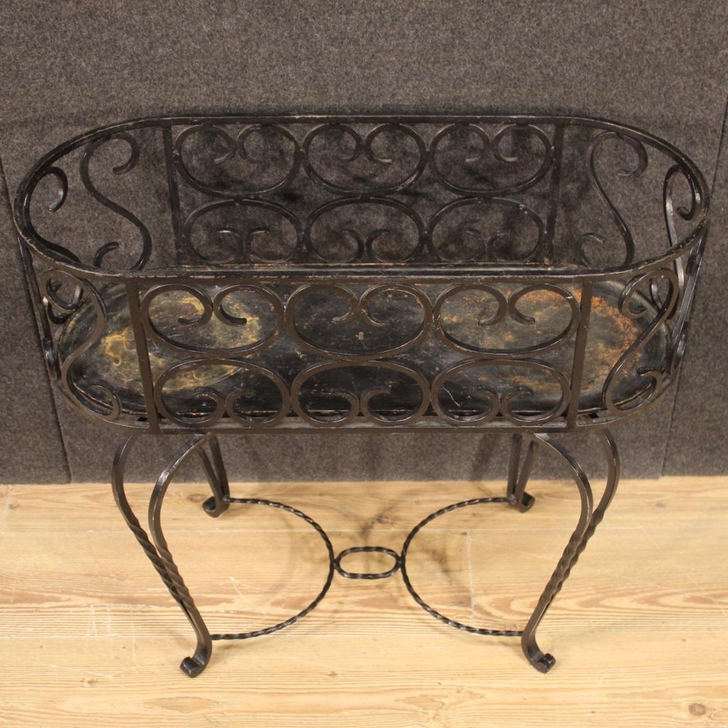 20th Century Forged and Painted Iron Italian Planter, 1970 2