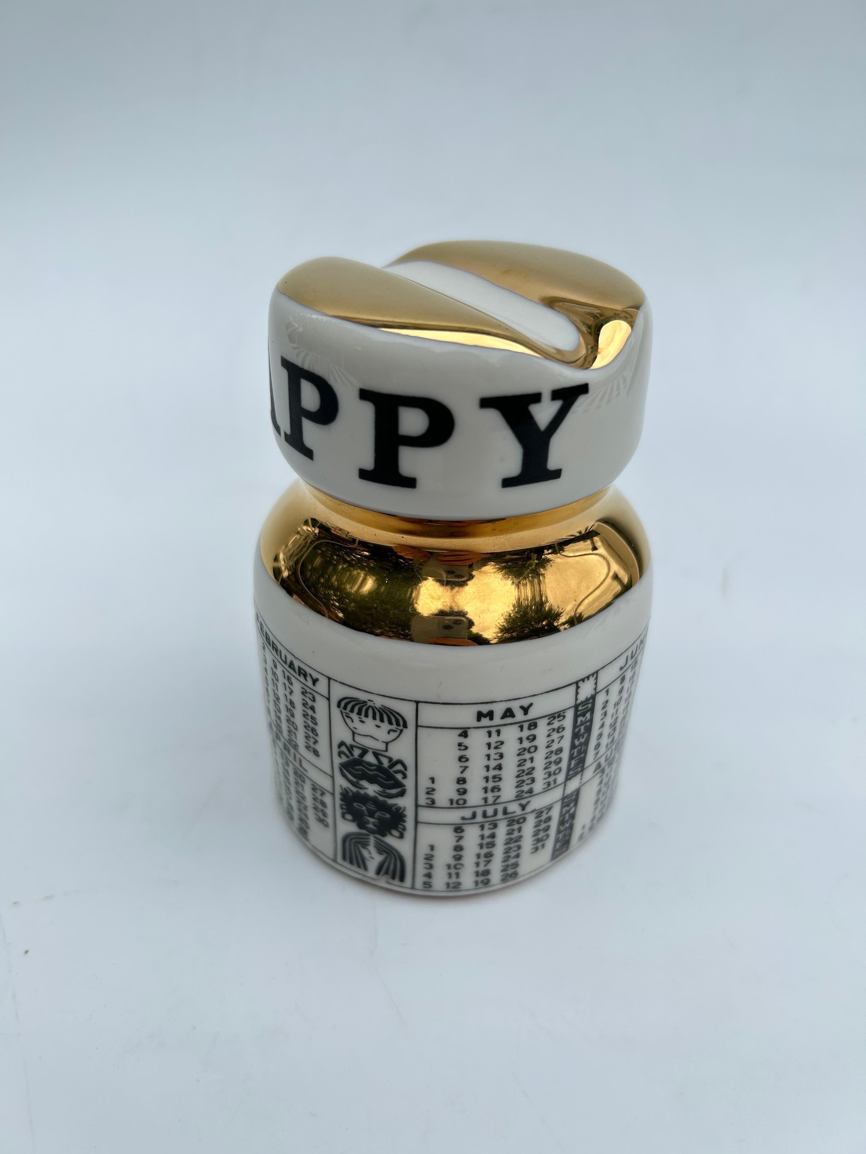 20th Century Fornasetti Milano Happy 1969 Paperweight Calendar Porcelain Gilt In Good Condition In Epfach, DE