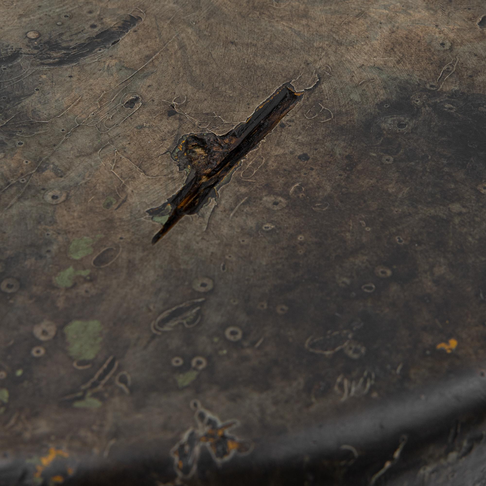 France, 20e siècle Tabouret en métal avec assise en bois en vente 4