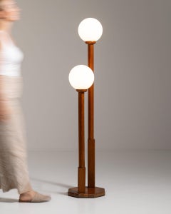 20th Century France Rich Walnut Brown Double-Globe Floor Lamp