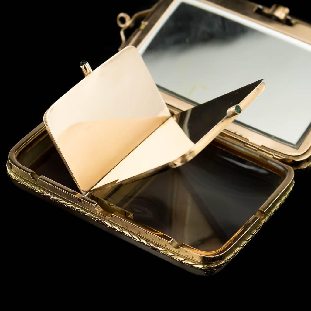 Early 20th Century 20th Century French 18-Karat Gold Mounted Agate Minaudiere, circa 1900