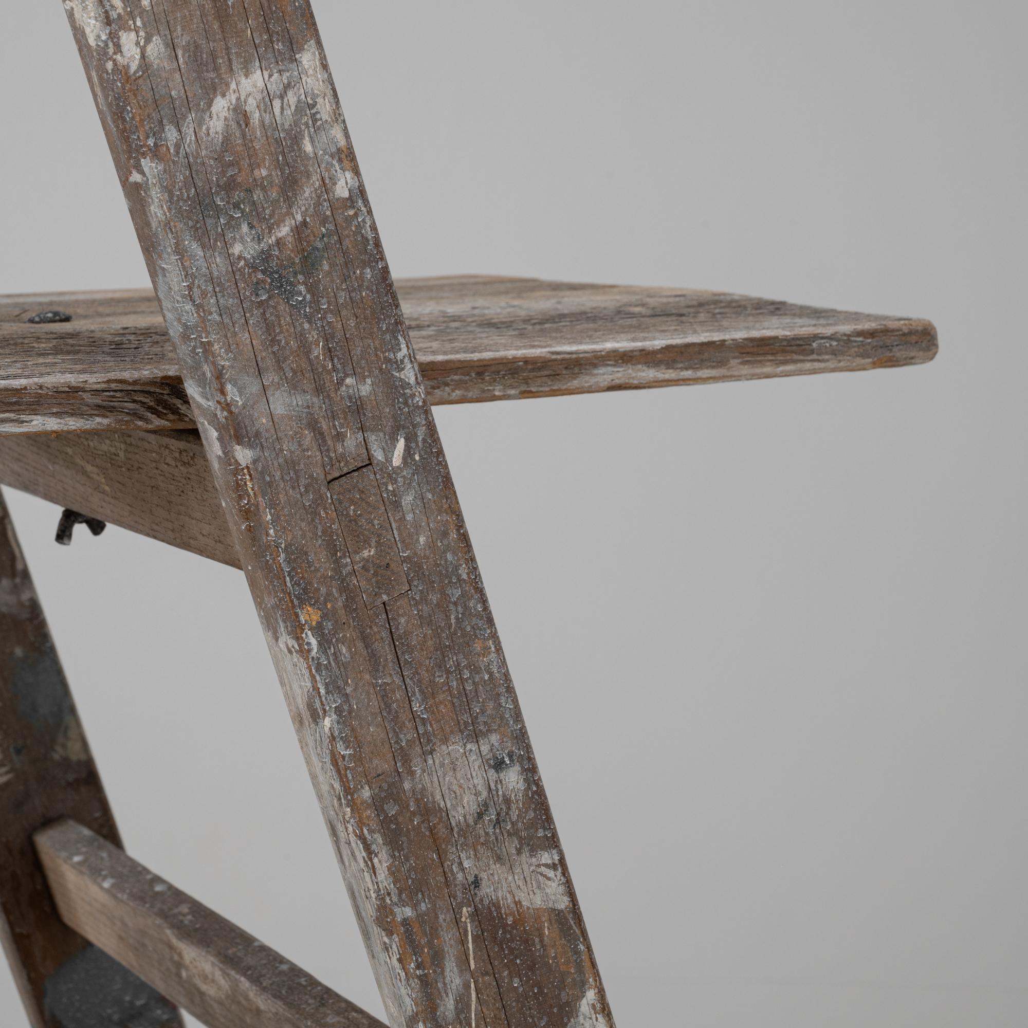 Scaffale francese con struttura ad A del XX secolo in vendita 5