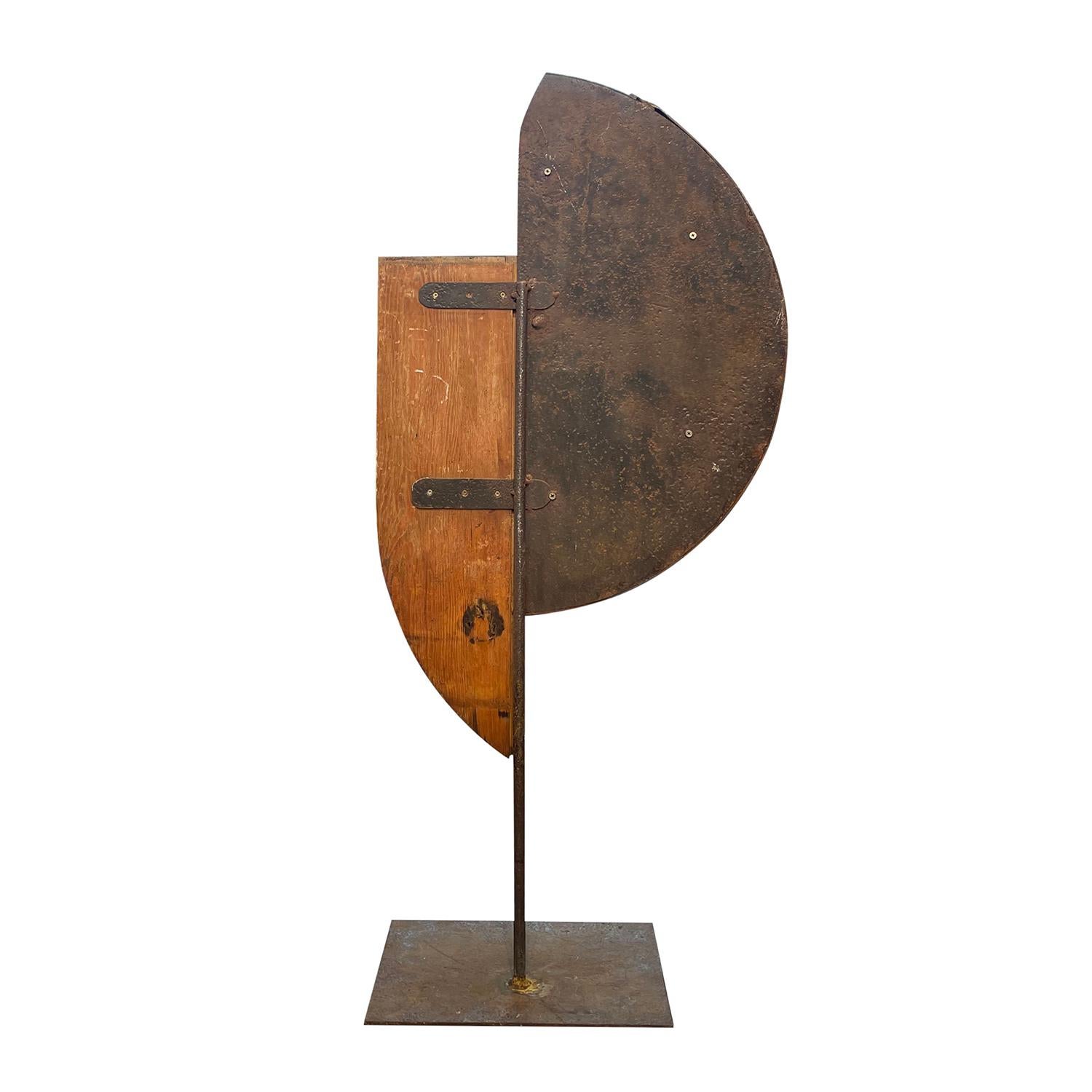 Hand-Carved 20th Century French Abstract Walnut Sculpture in the Style of Sonia Delaunay For Sale