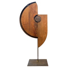 Abstrakte französische Skulptur aus Nussbaumholz des 20. Jahrhunderts im Stil von Sonia Delaunay