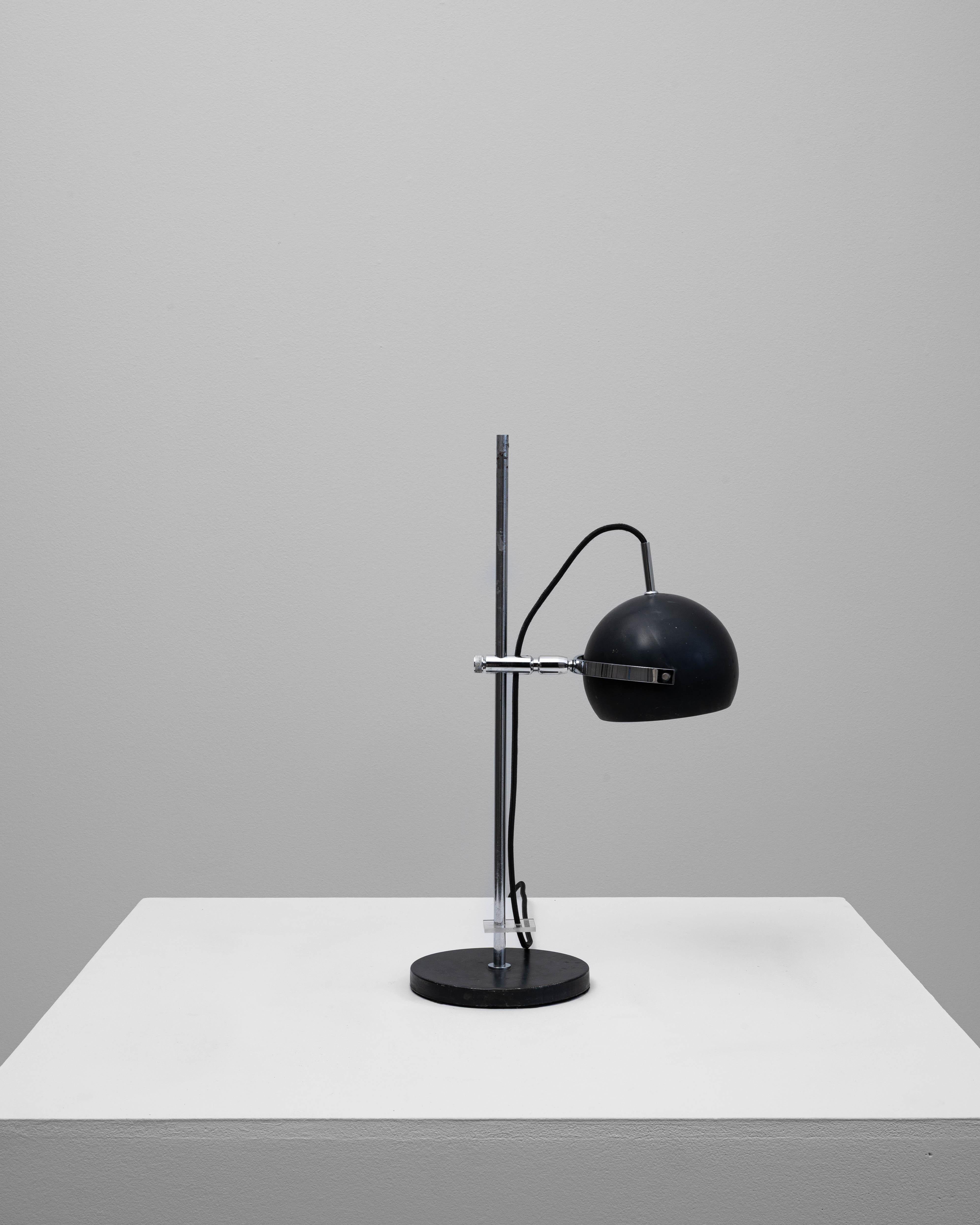 Lampe à poser en métal ajustable du 20e siècle en vente 3