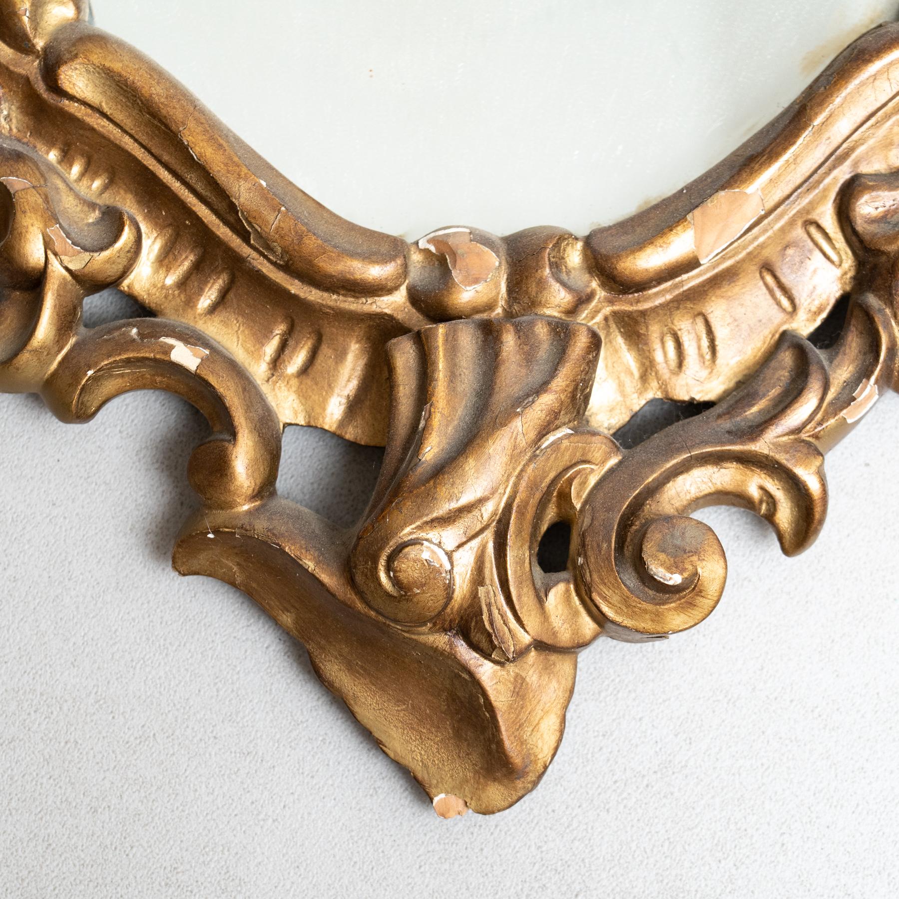 Milieu du XXe siècle Miroir à cornes d'or Antique Mirror du 20ème siècle : Elegance Timeless en vente