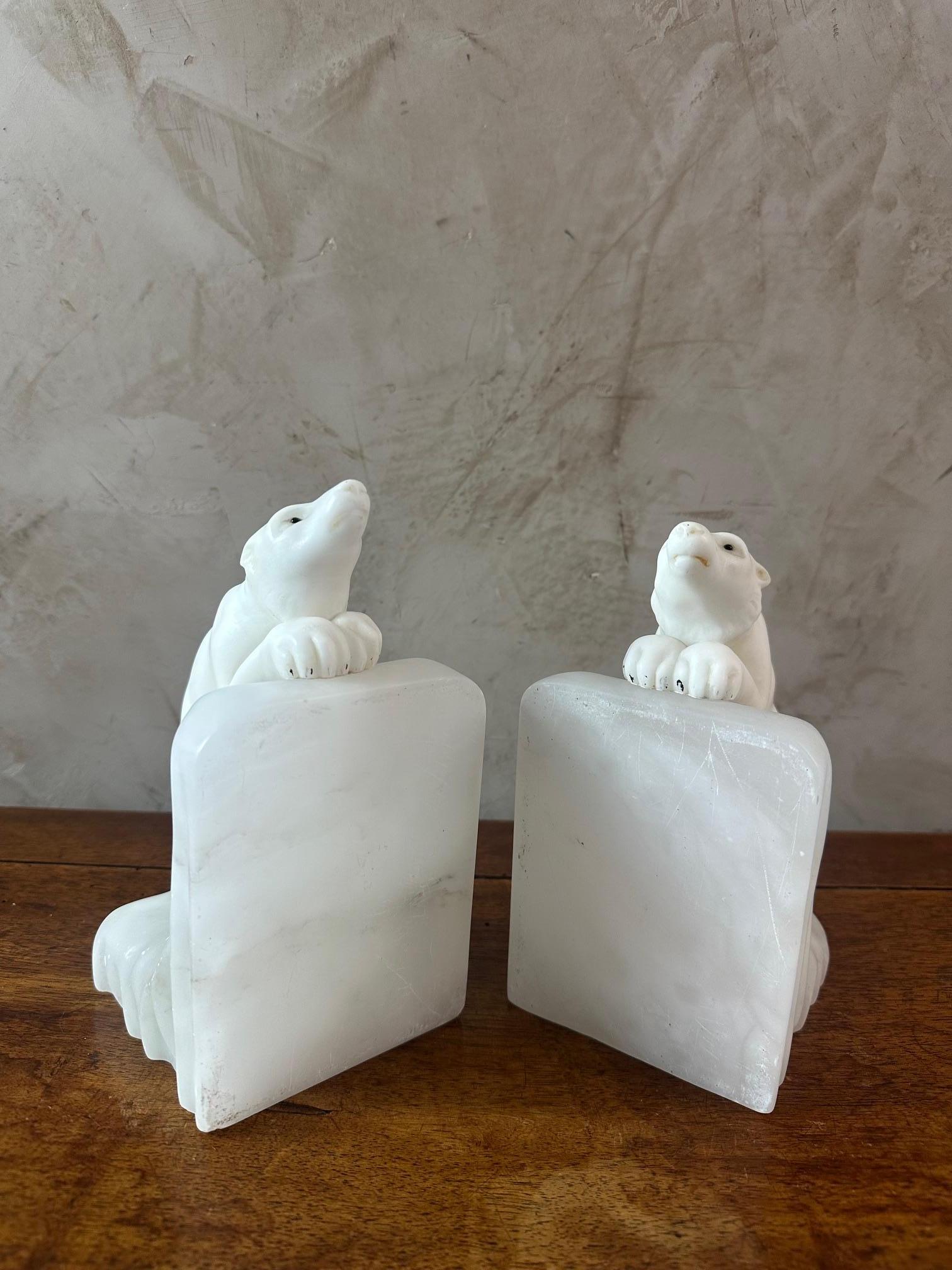 Mid-20th Century 20th century French Art Deco Alabaster Polar Bear Bookends, 1930s