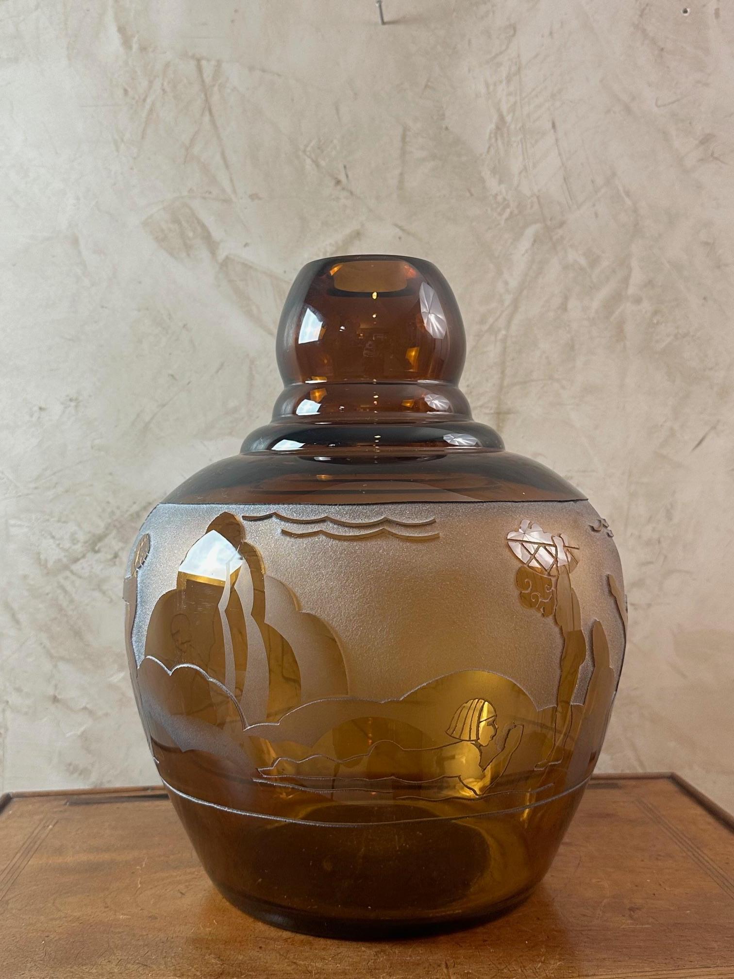 Etched 20th Century French Art Deco Amber Glass Vase, 1930s For Sale
