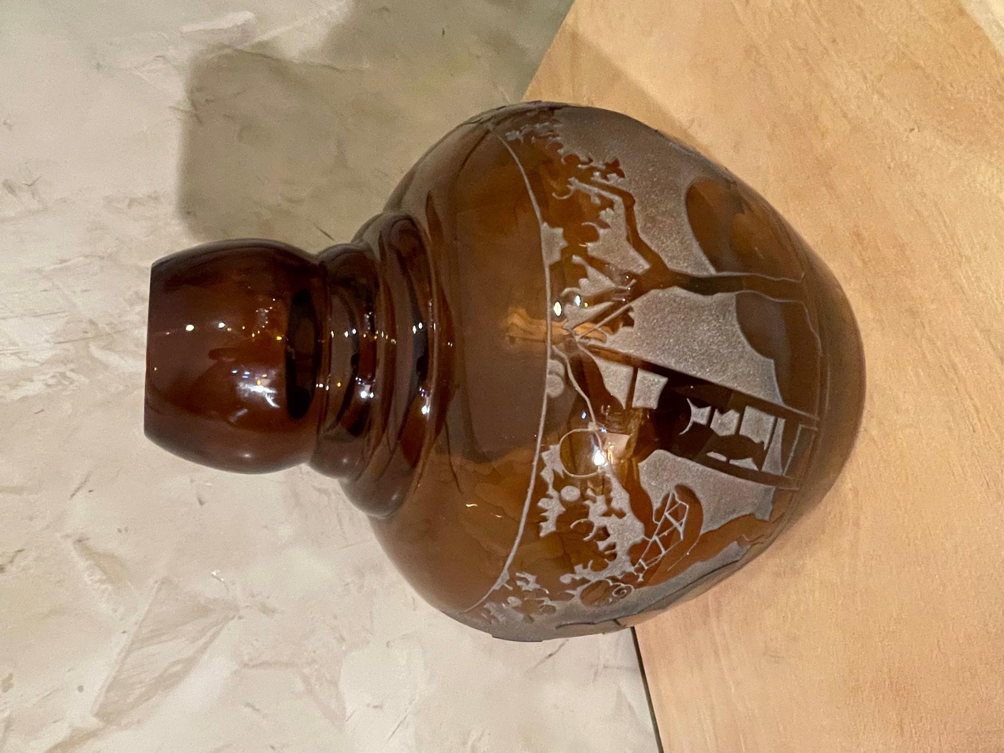 20th Century French Art Deco Amber Glass Vase, 1930s For Sale 2