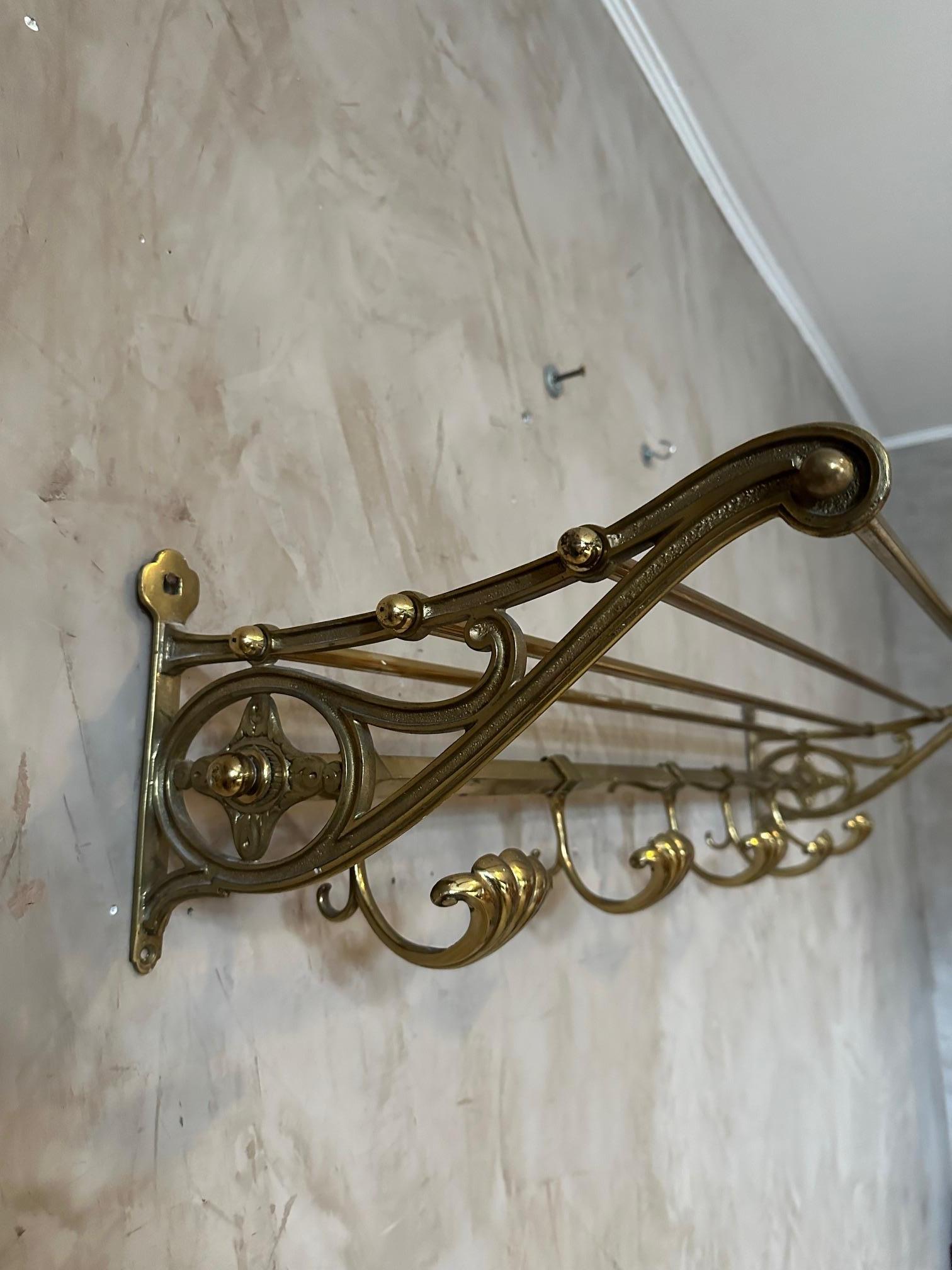 20th century French Art Deco Brass Coat and Luggage Rack, 1930s For Sale 8