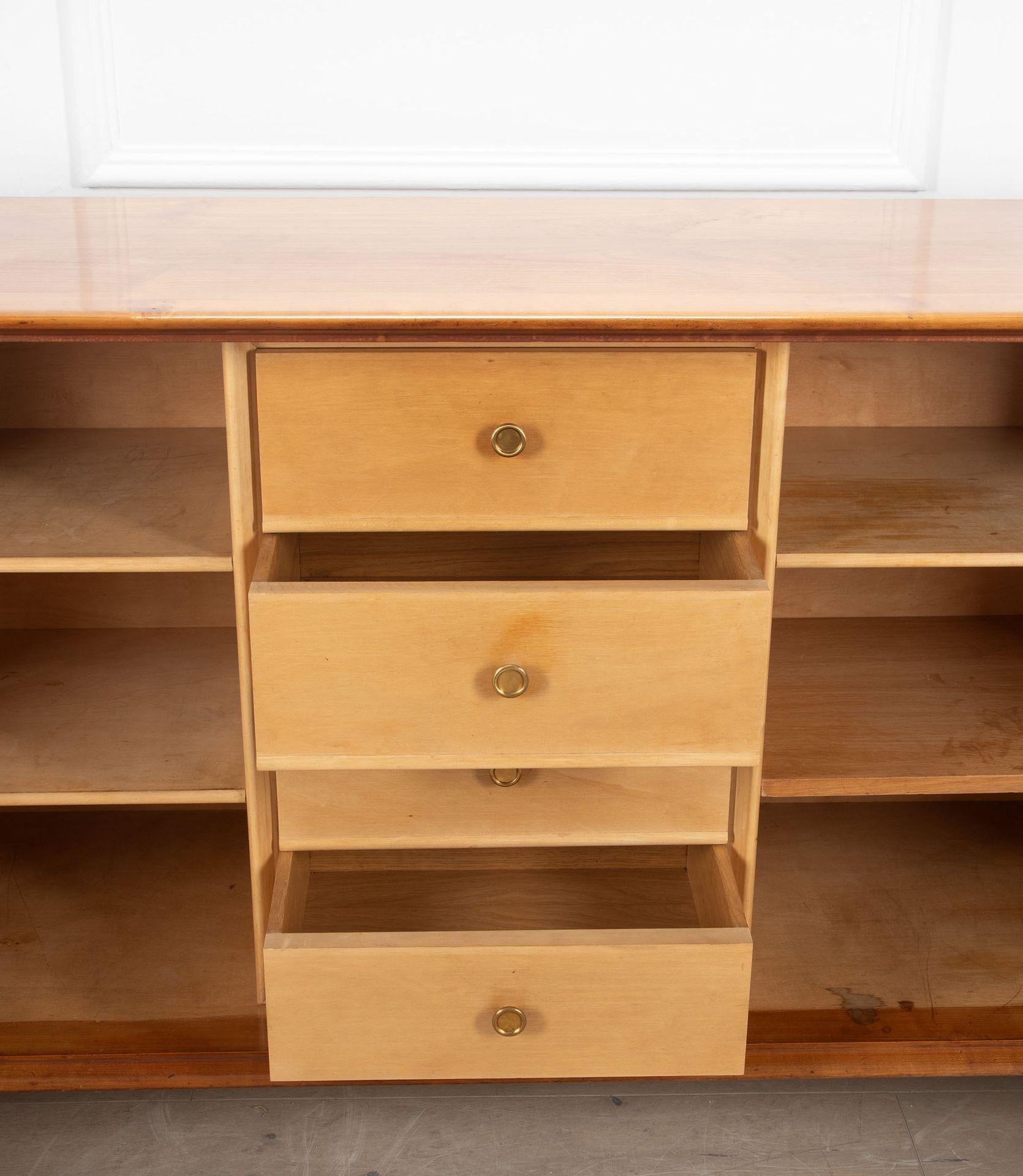 Buffet in ciliegio Art Deco francese del XX secolo in vendita 9