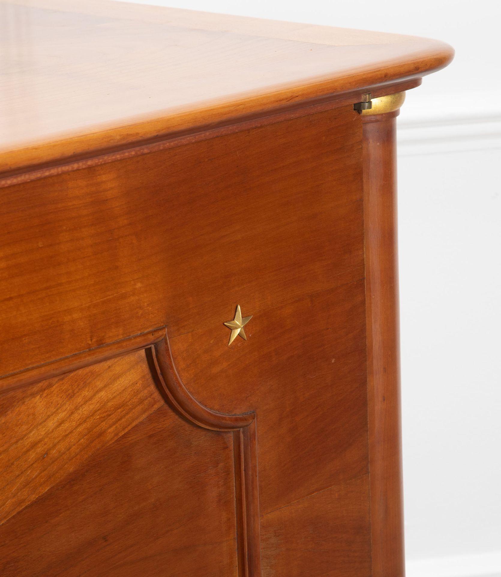 Buffet in ciliegio Art Deco francese del XX secolo in vendita 3