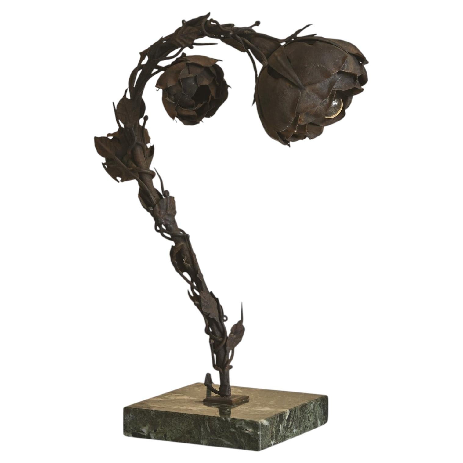 20th Century French Art Deco Floral Motif Table Lamp