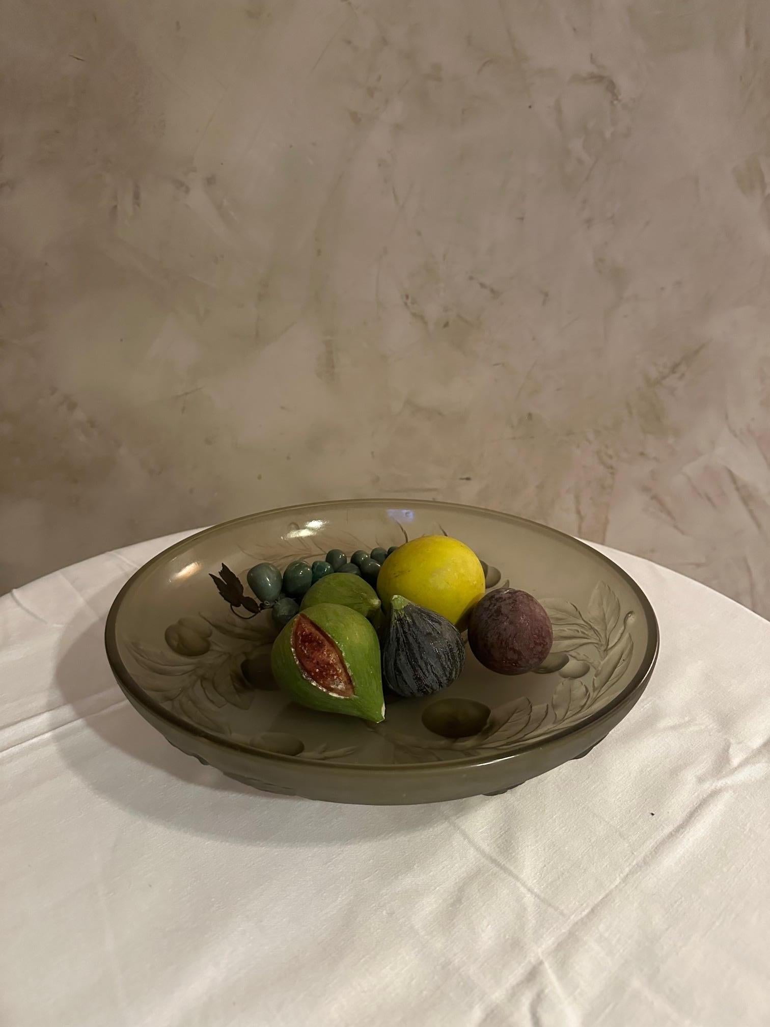 20th century French Art deco Glass Fruit Decorative Bowl, 1930s For Sale 6