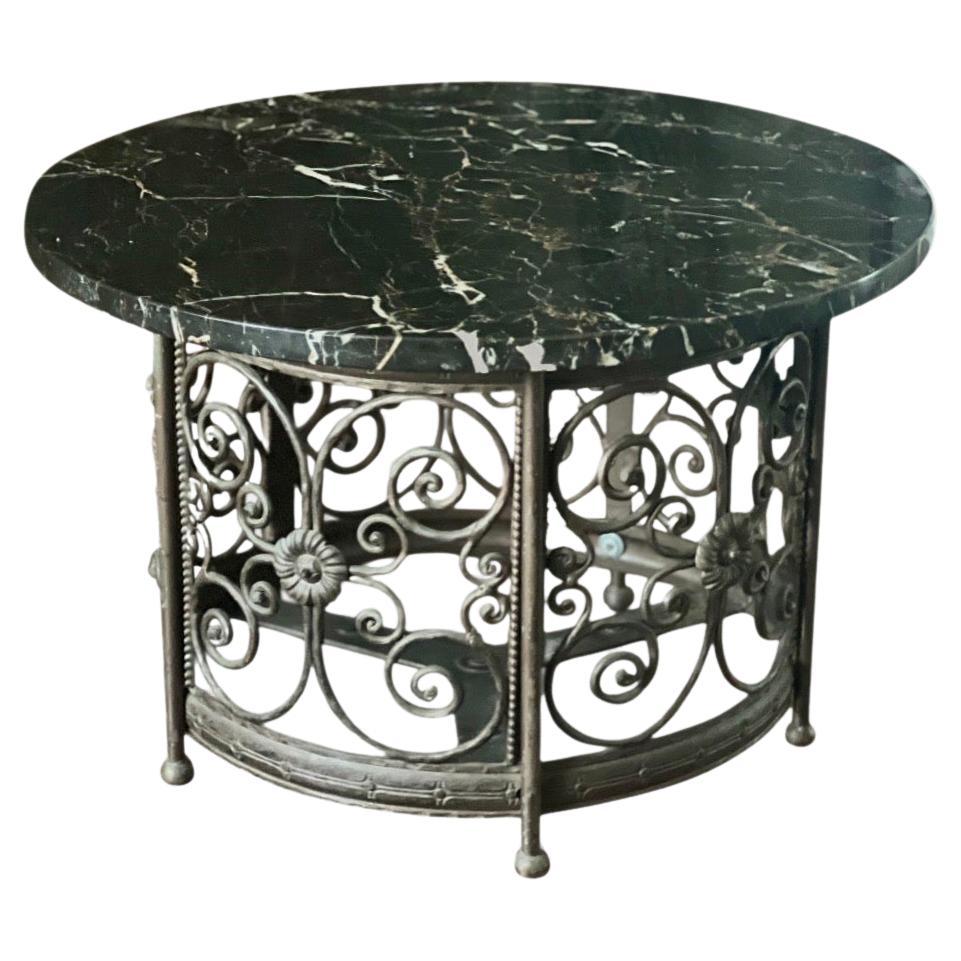20th Century French Art Deco Iron and Marble Side or Small Coffee Table For Sale