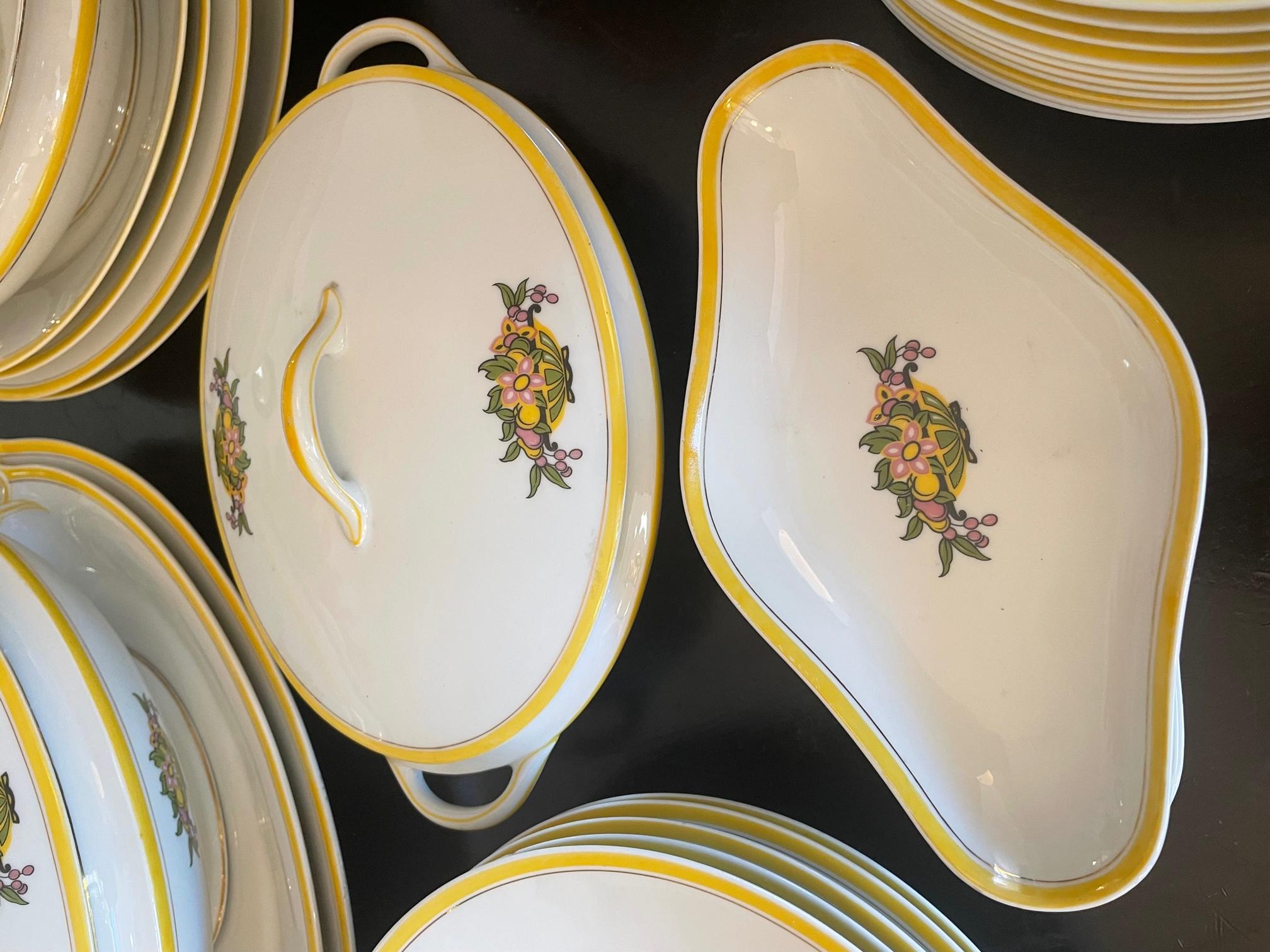 Early 20th Century 20th Century French Art Deco Limoges Porcelain Service Tableware 49 Pieces For Sale