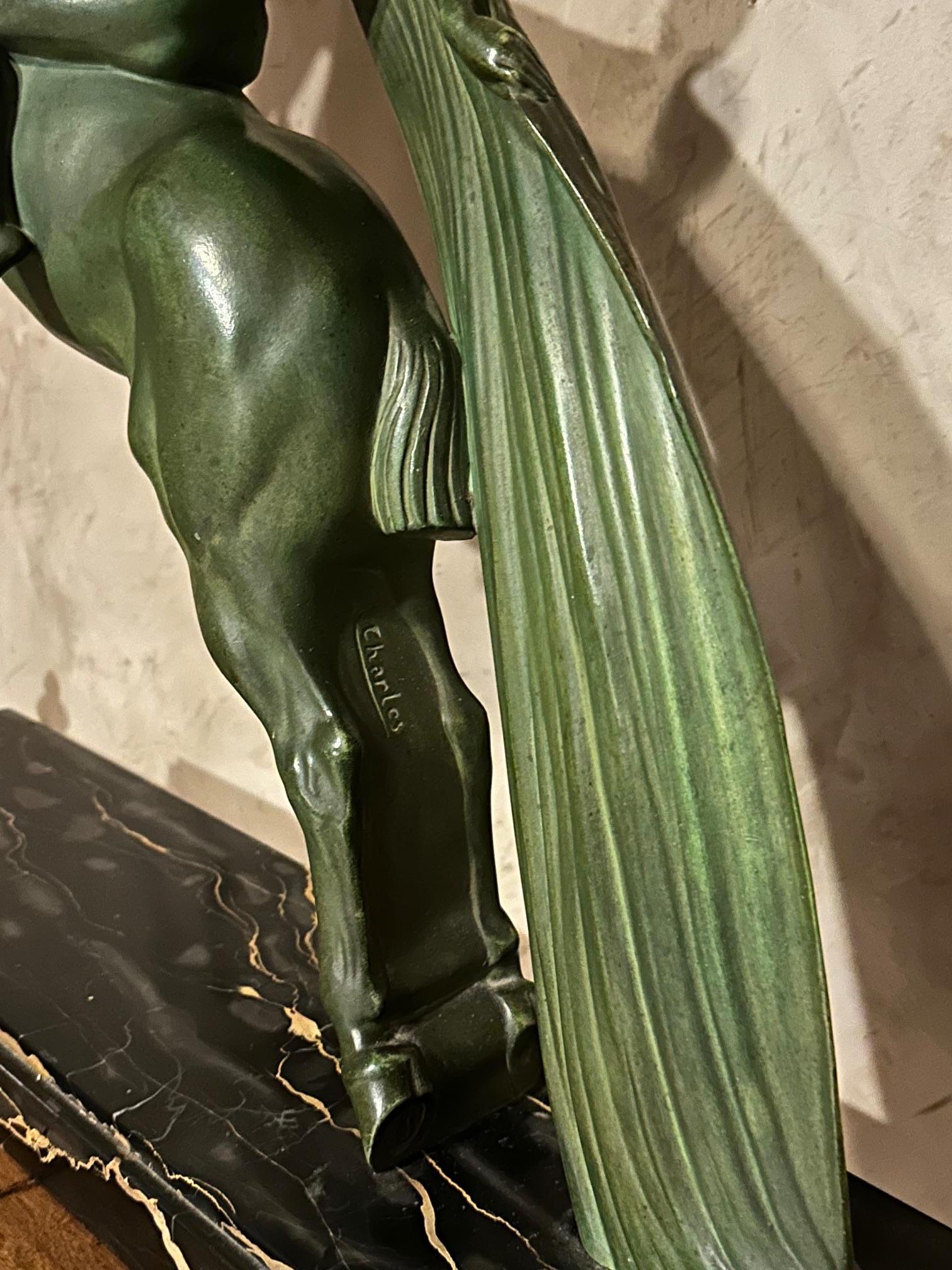Französische Art-déco-Skulptur eines Pferdes aus Metall und Marmor aus dem 20. Jahrhundert, C.Charles, 1930er Jahre im Angebot 6