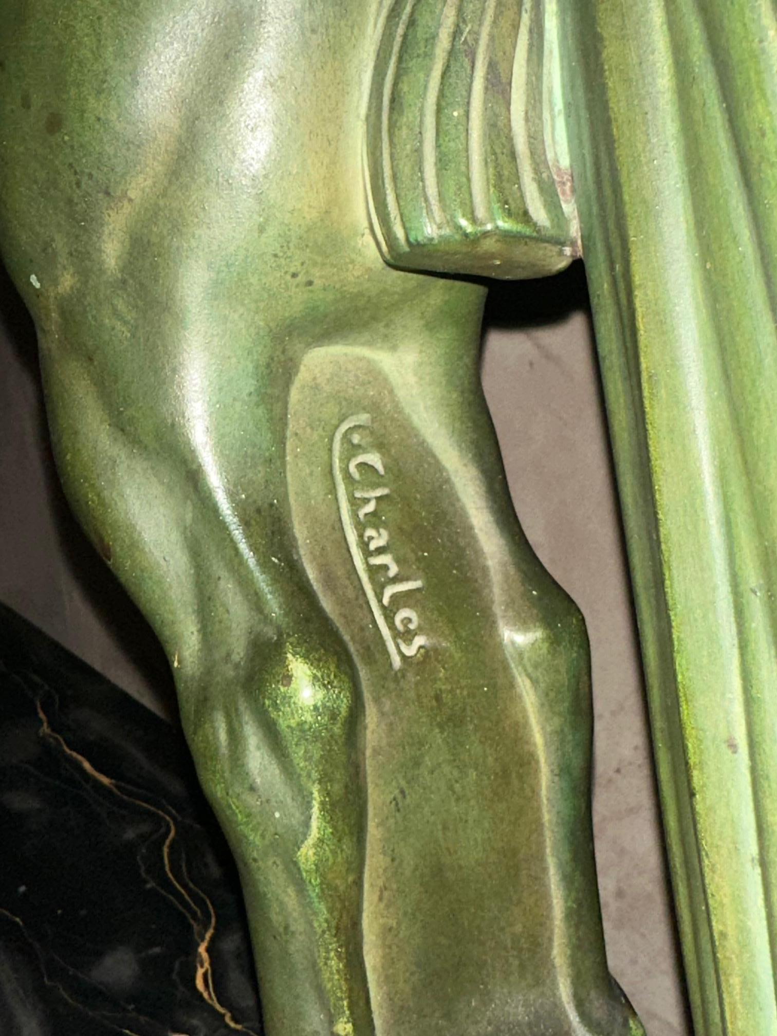 Französische Art-déco-Skulptur eines Pferdes aus Metall und Marmor aus dem 20. Jahrhundert, C.Charles, 1930er Jahre im Angebot 4