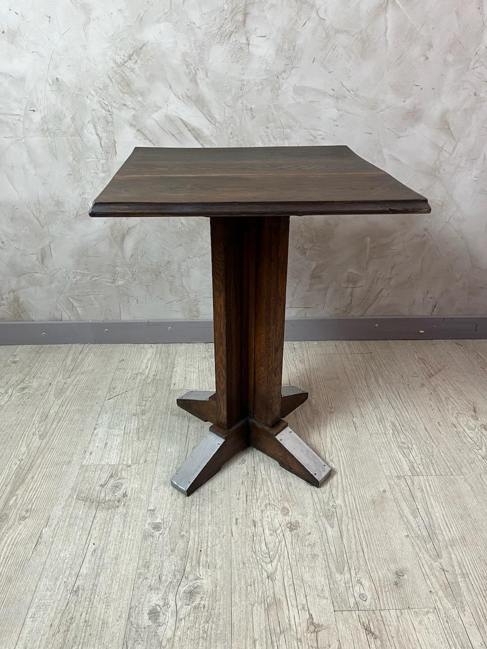 Français 20th century French Art Deco Oak Gueridon, 1930s en vente