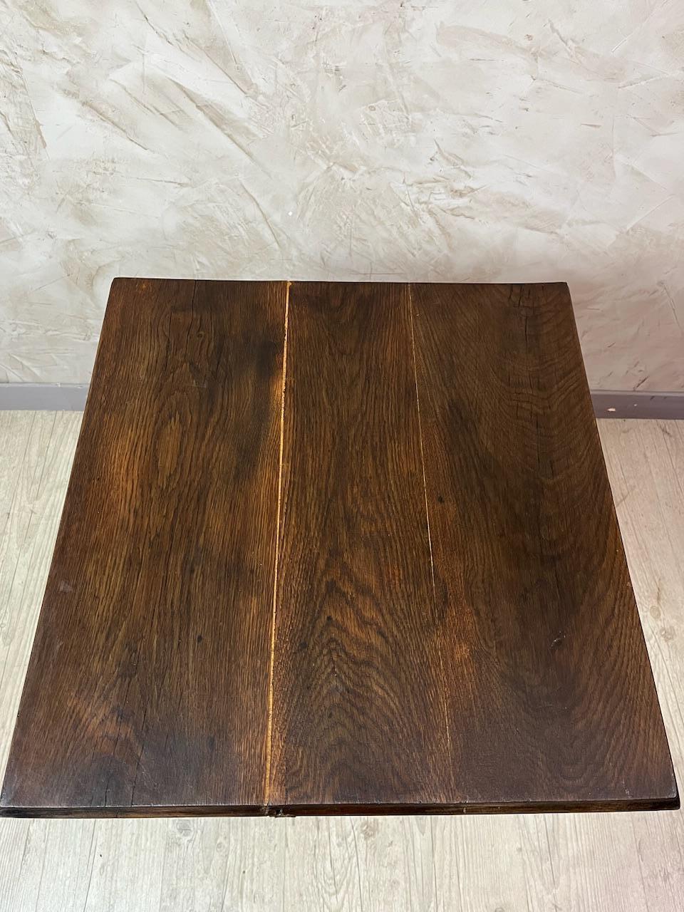Milieu du XXe siècle 20th century French Art Deco Oak Gueridon, 1930s en vente