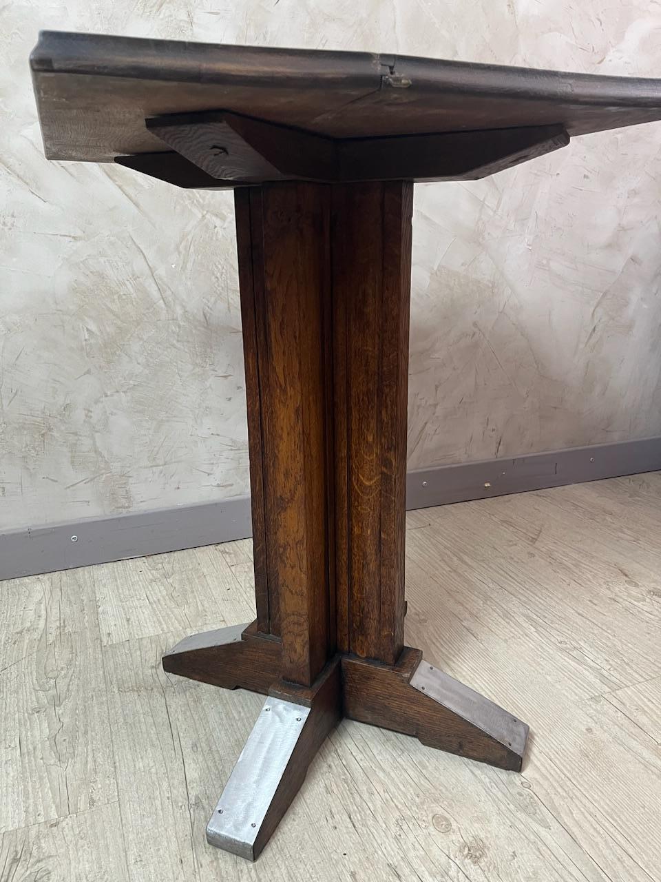 Métal 20th century French Art Deco Oak Gueridon, 1930s en vente