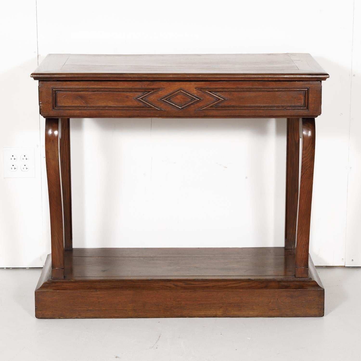 20th Century French Art Deco Period Oak Wall Console In Good Condition In Birmingham, AL