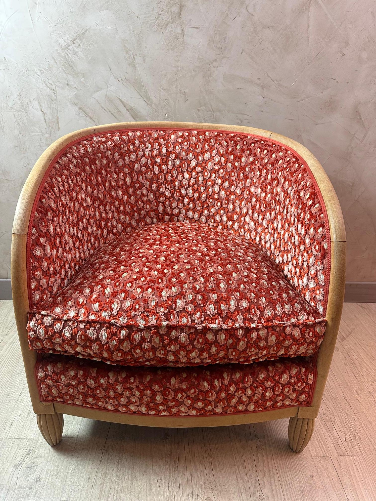 Mid-20th Century 20th century French Art Deco Reupholstered Armchair, 1930s