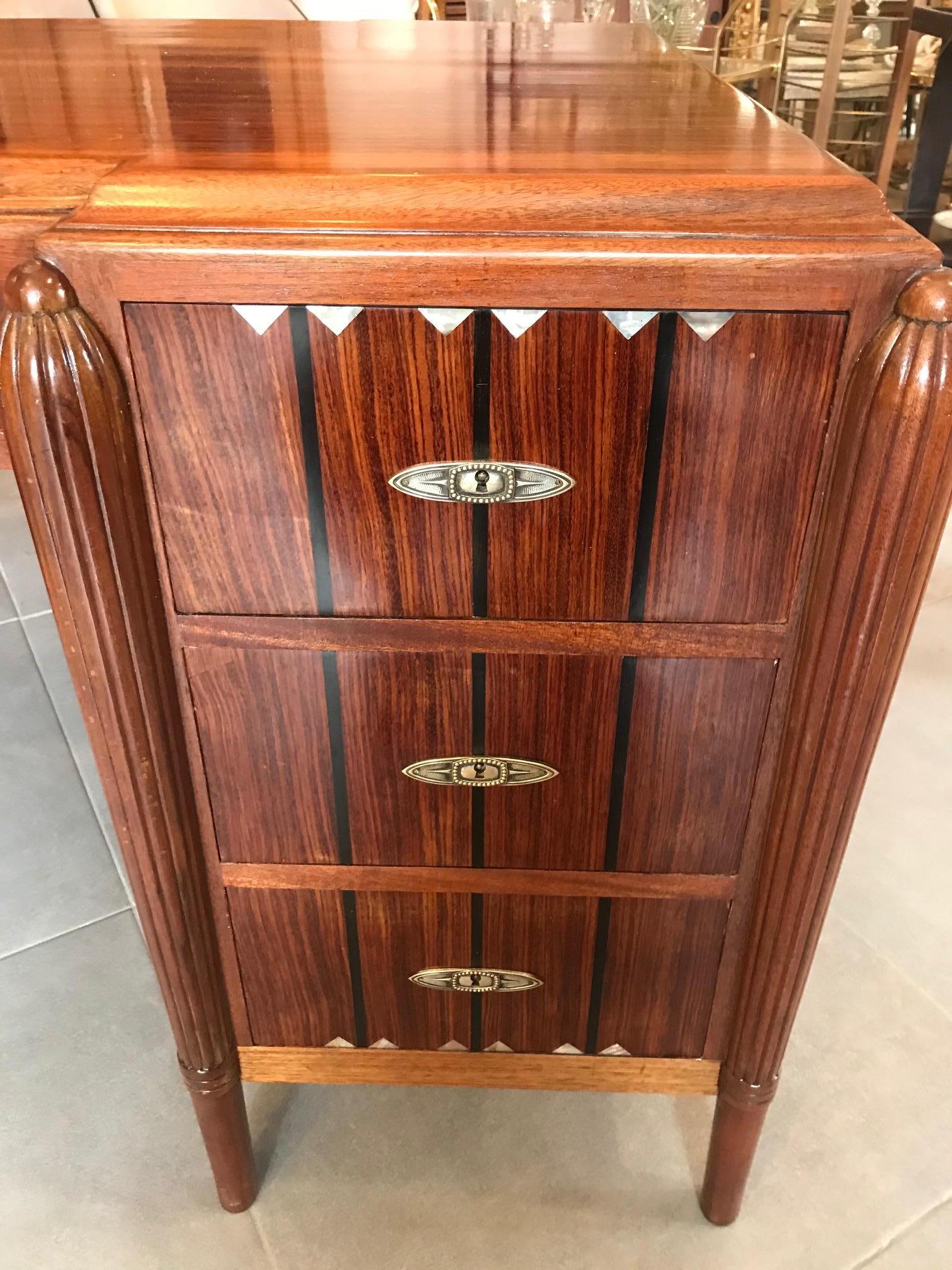 20th Century French Art Deco Rosewood and Mother of Pearl Desk, 1930s 5