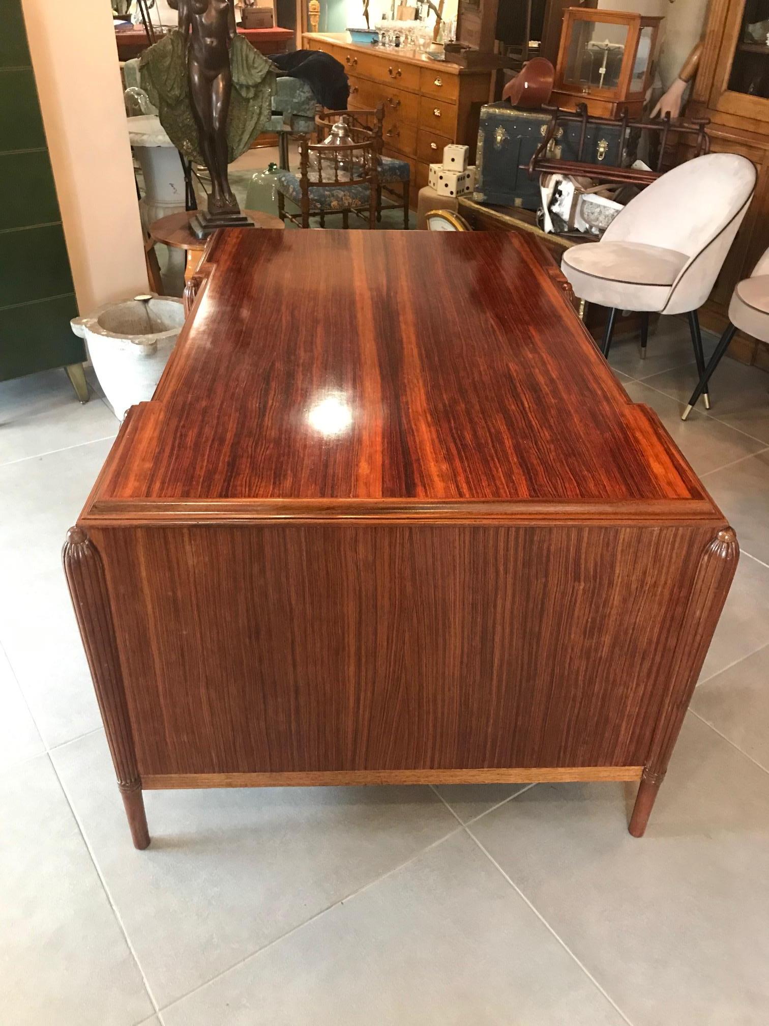 20th Century French Art Deco Rosewood and Mother of Pearl Desk, 1930s 2