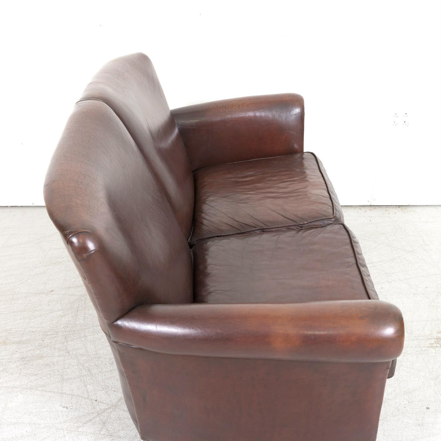 20th Century French Art Deco Settee or Sofa in Original Dark Brown Leather For Sale 10