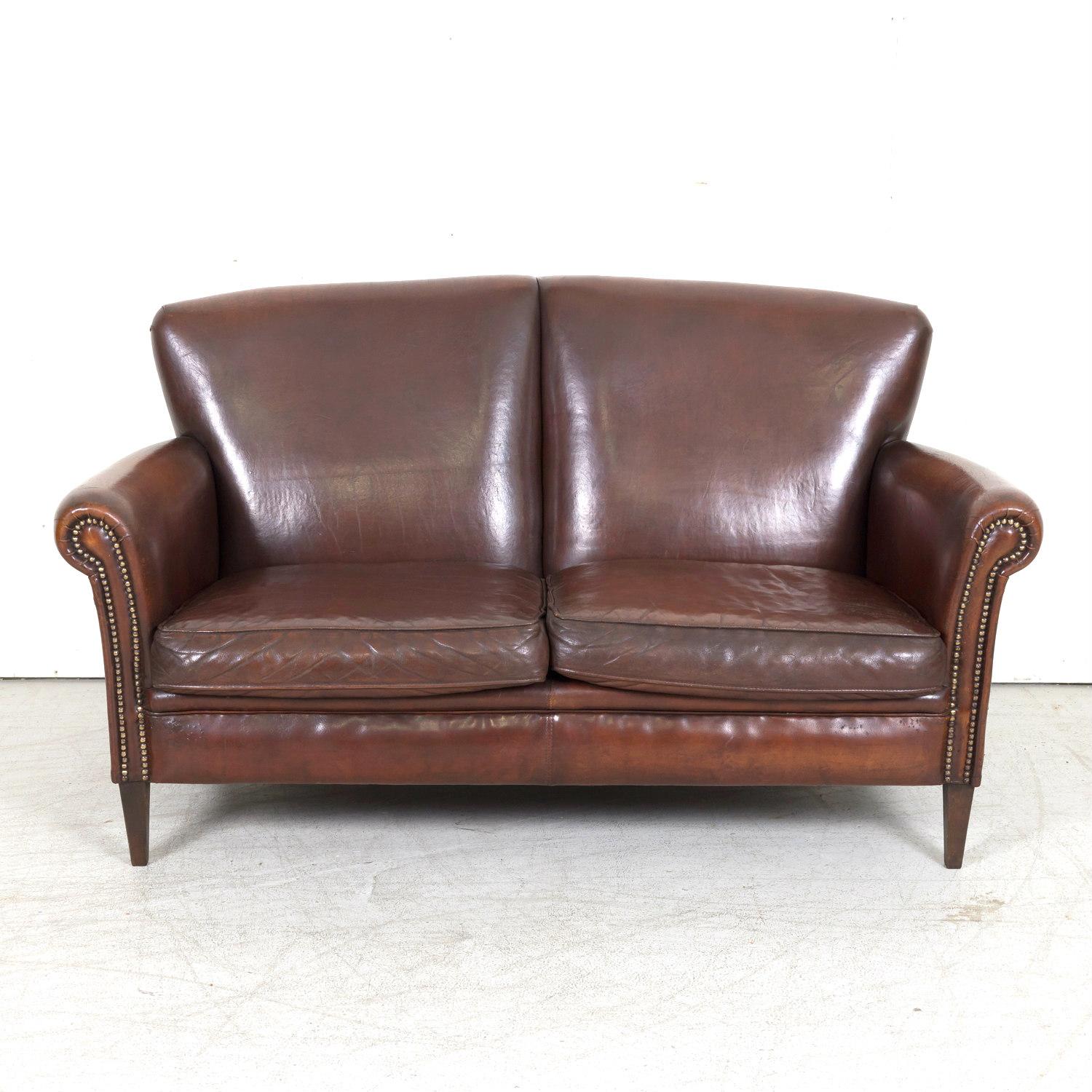 Early 20th Century 20th Century French Art Deco Settee or Sofa in Original Dark Brown Leather For Sale