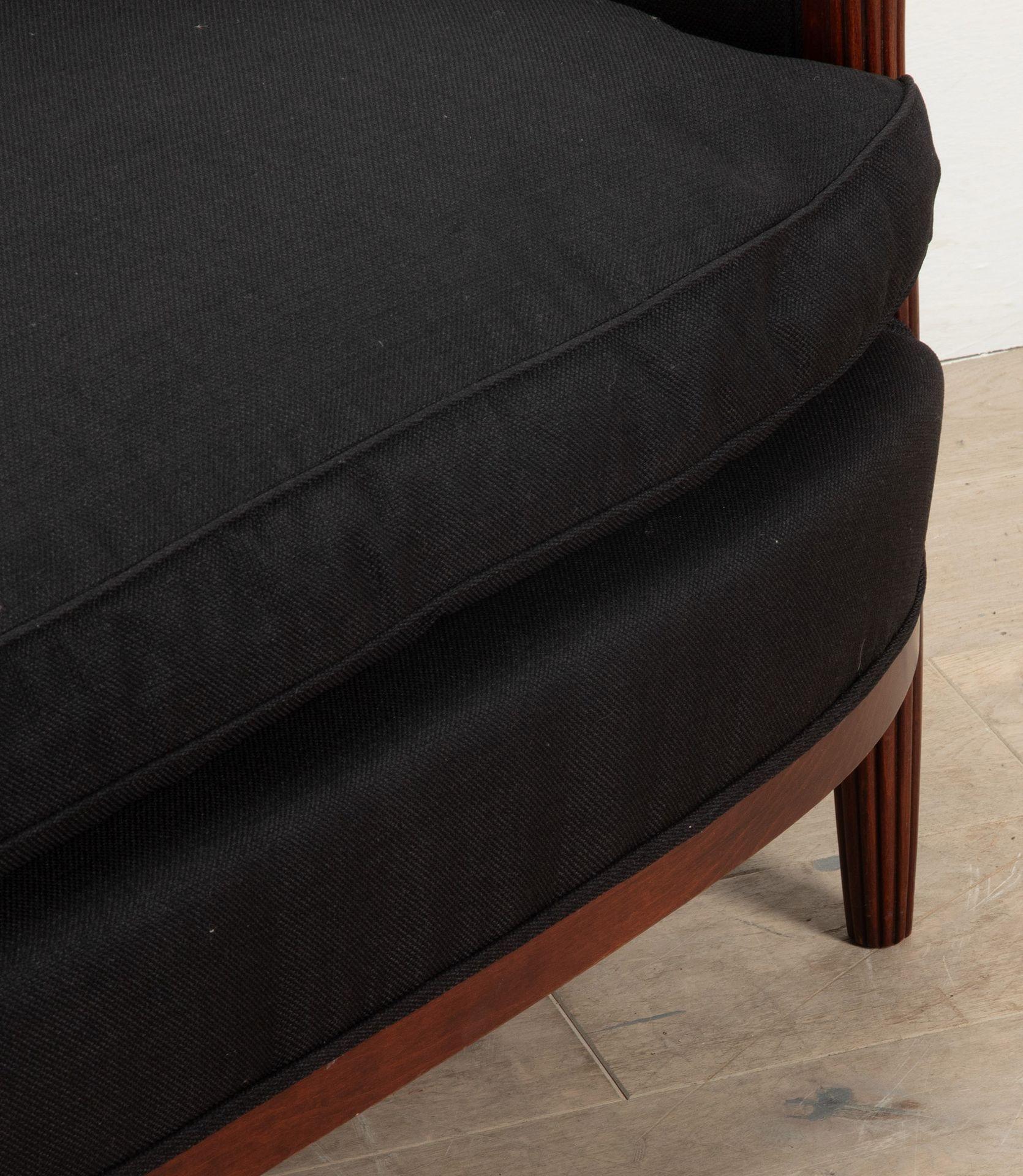 Canapé Art Déco français du 20ème siècle dans le style Poul Follet en vente 1