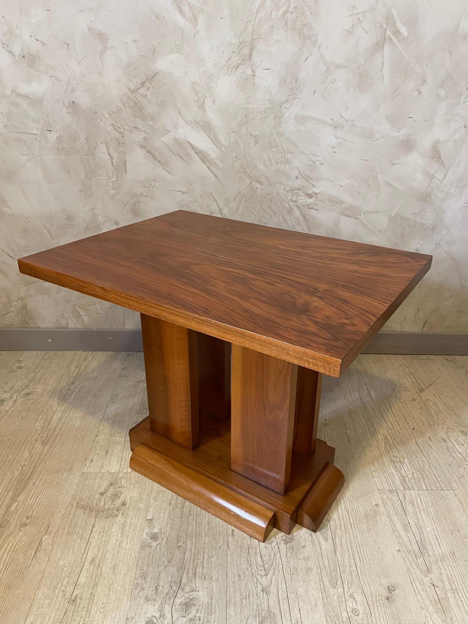 20th Century French Art Deco Walnut Side Table, 1930s 1