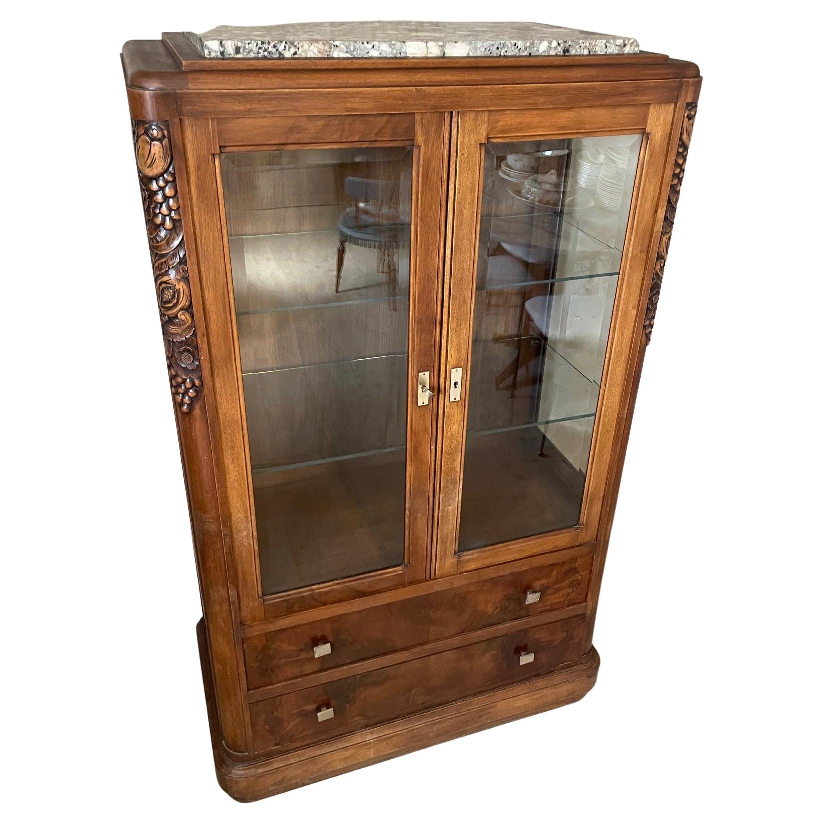 20th Century French Art Deco Walnut Vitrine, circa 1930s