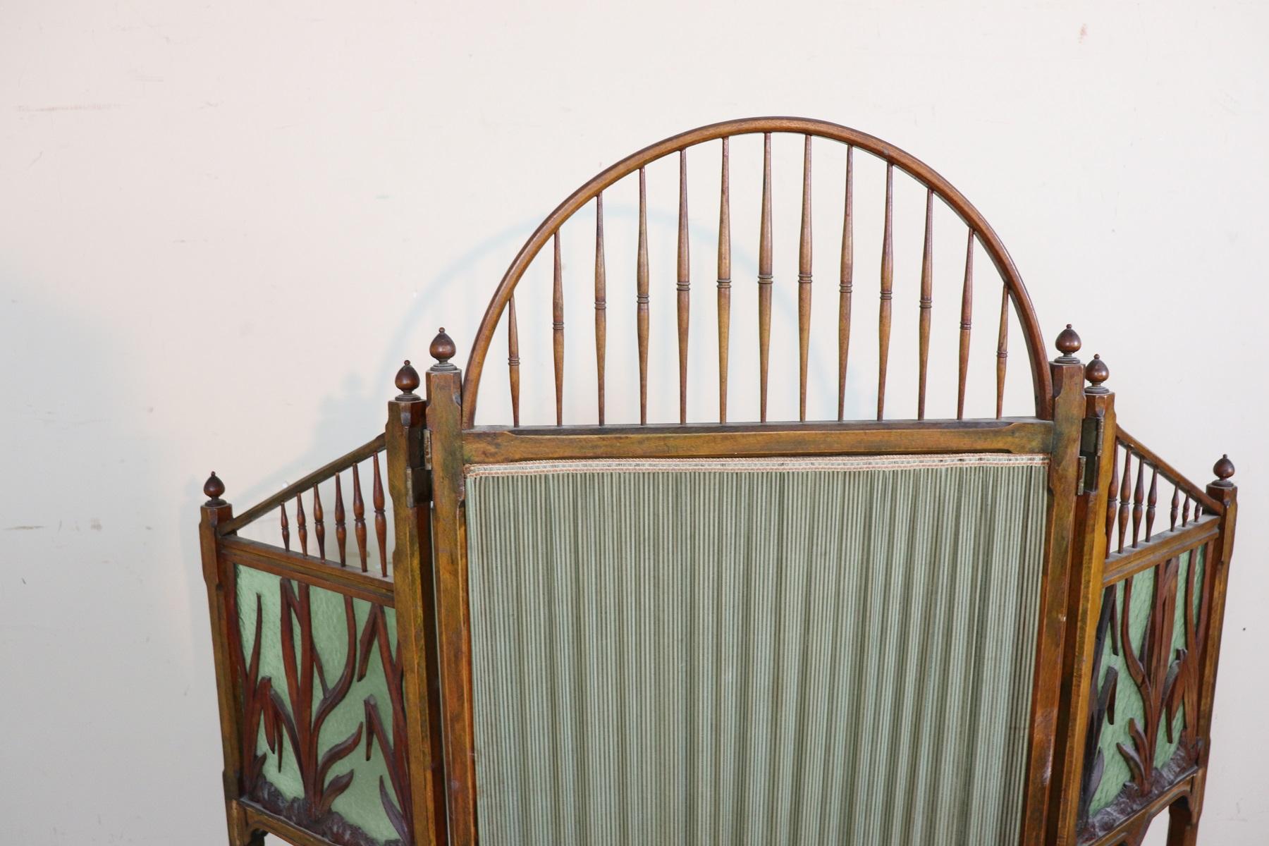 Early 20th Century 20th Century French Art Nouveau in Wood Colored Glass and Fabric Screen