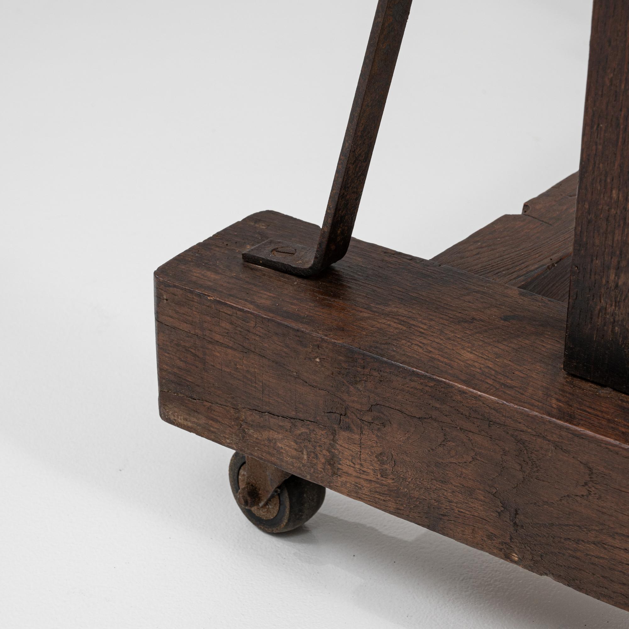 Chevalet en bois d'artiste français du 20e siècle en vente 9