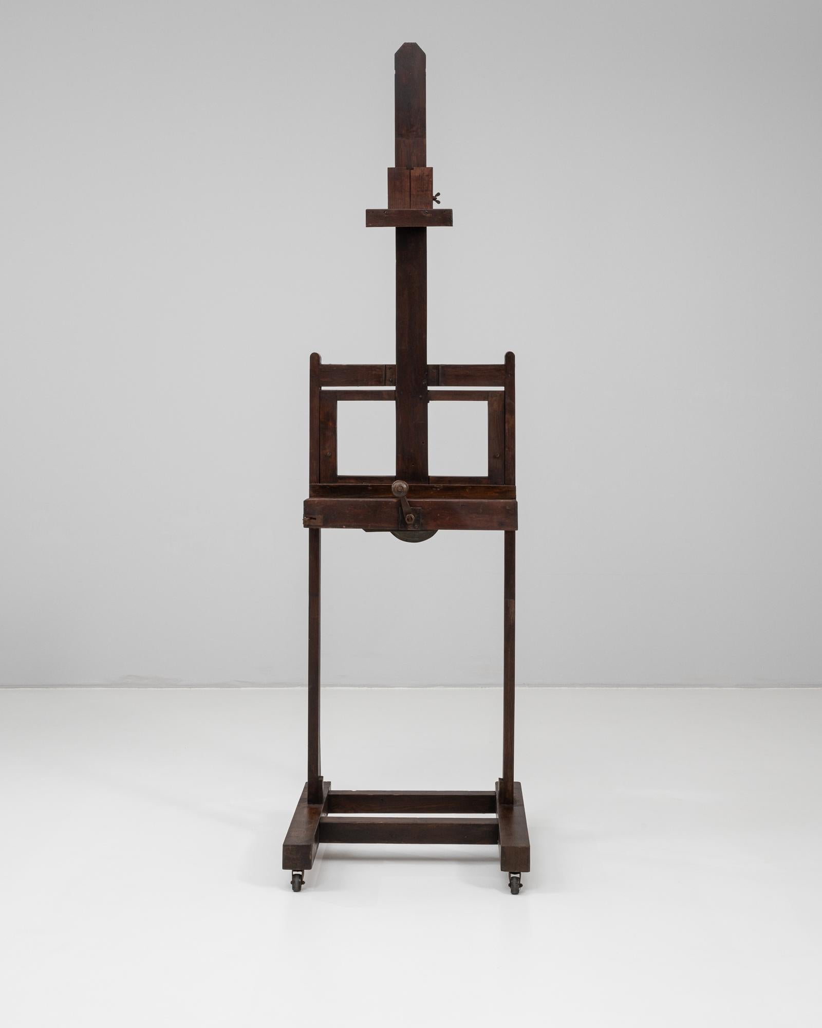 Chevalet en bois d'artiste français du 20e siècle Bon état - En vente à High Point, NC